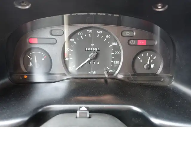 Ford Transit view 11