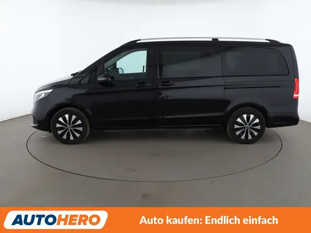 Mercedes-Benz V-Class view 3