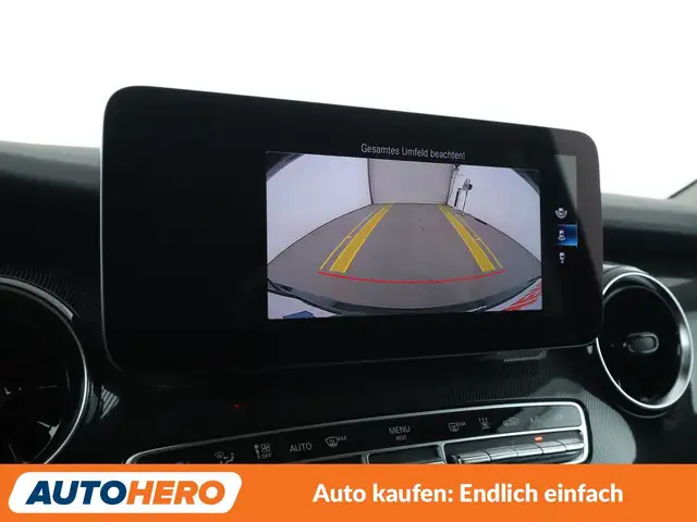 Mercedes-Benz V-Class view 22