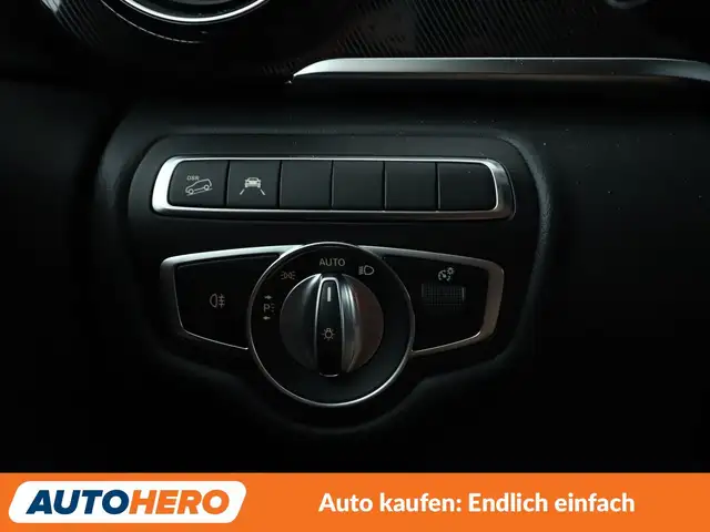 Mercedes-Benz V-Class view 26