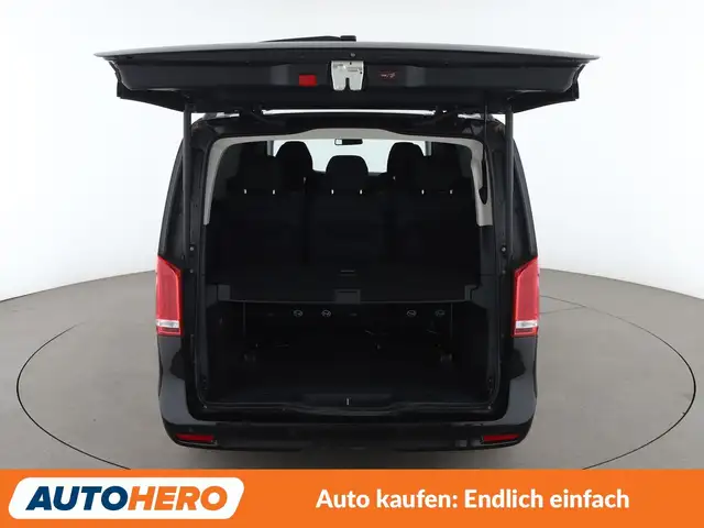 Mercedes-Benz V-Class view 16