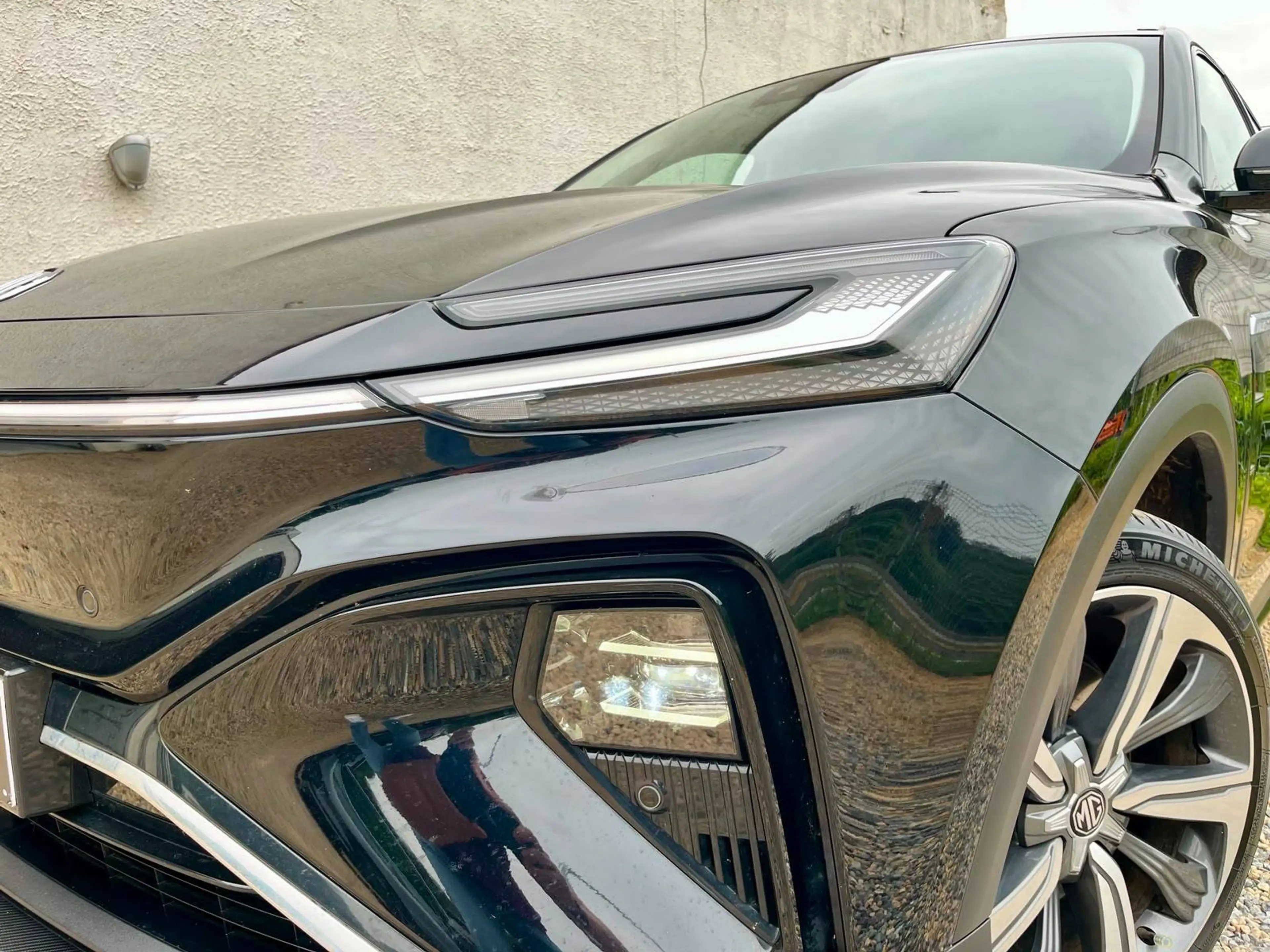 MG Marvel R 70 kWh Performance AWD LED/CUIR/TOIT-OUV/SIEGES-CHAUF/CAMERA360°/ACC — photo 6
