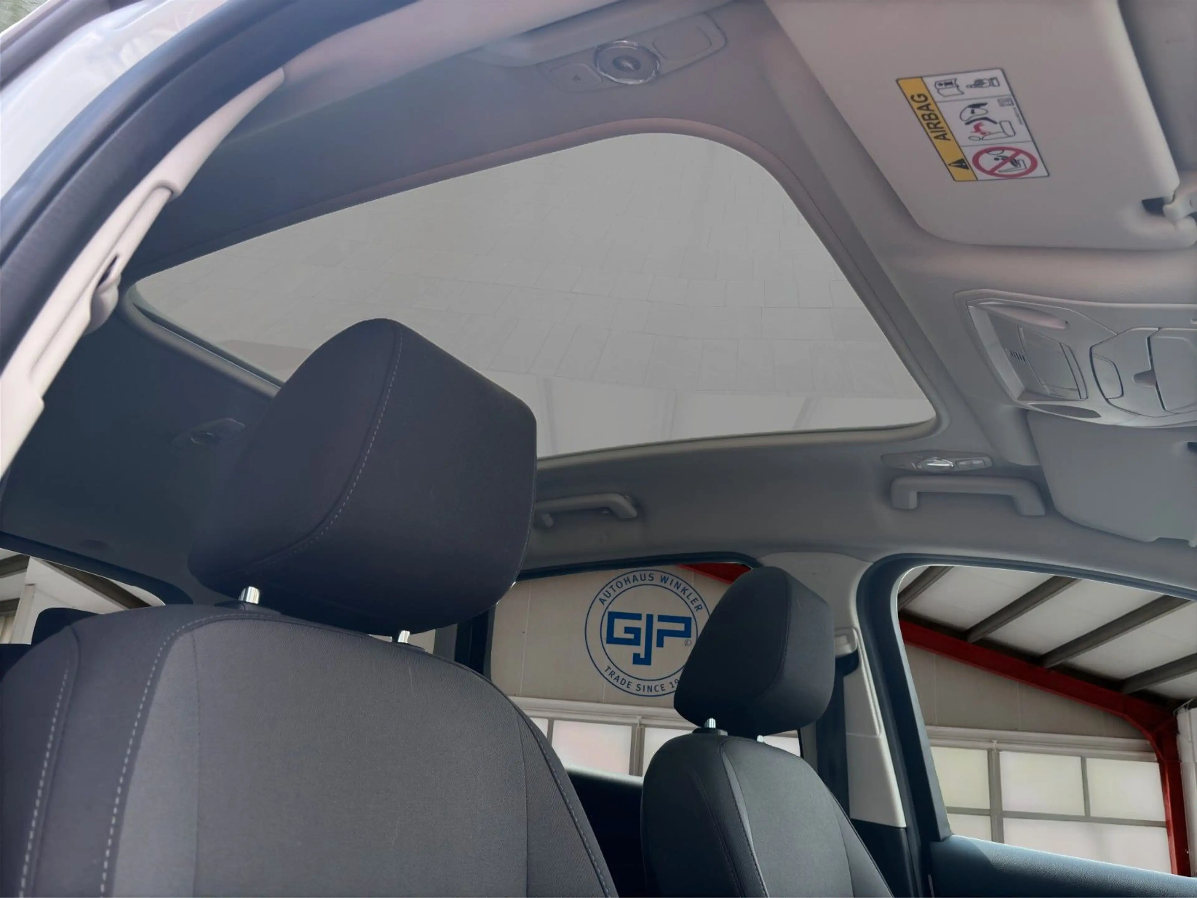 Ford C-Max Titanium | 39.945 km | Pano | Navi — photo 12