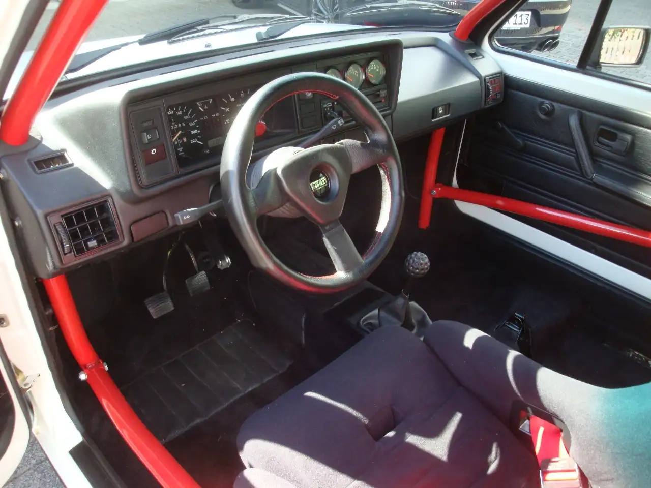 Volkswagen Golf GTI I mit Schiebedach mit nur 2280 KM Unrestauriert, foto 5