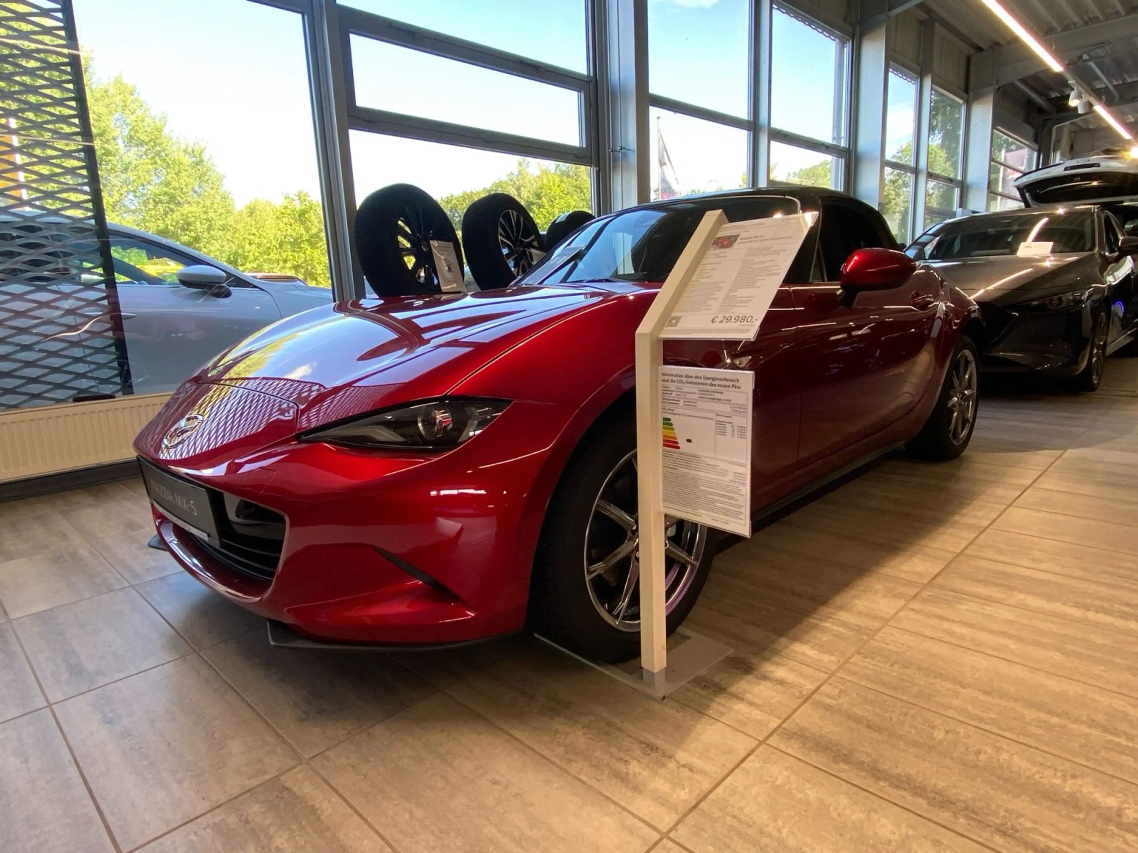 Mazda MX-5 Exclusive-Line