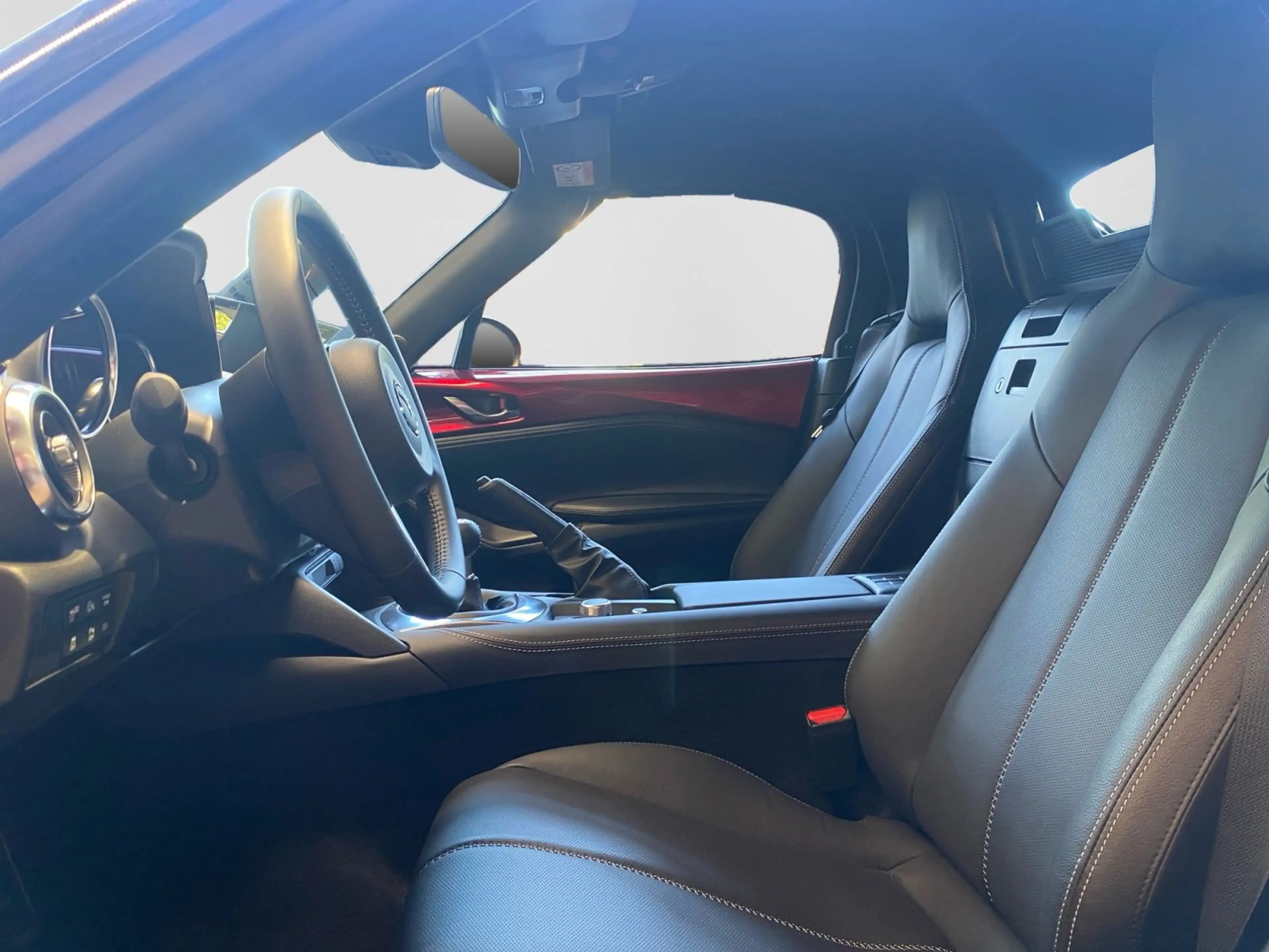 Mazda MX-5 Exclusive-Line — photo 10