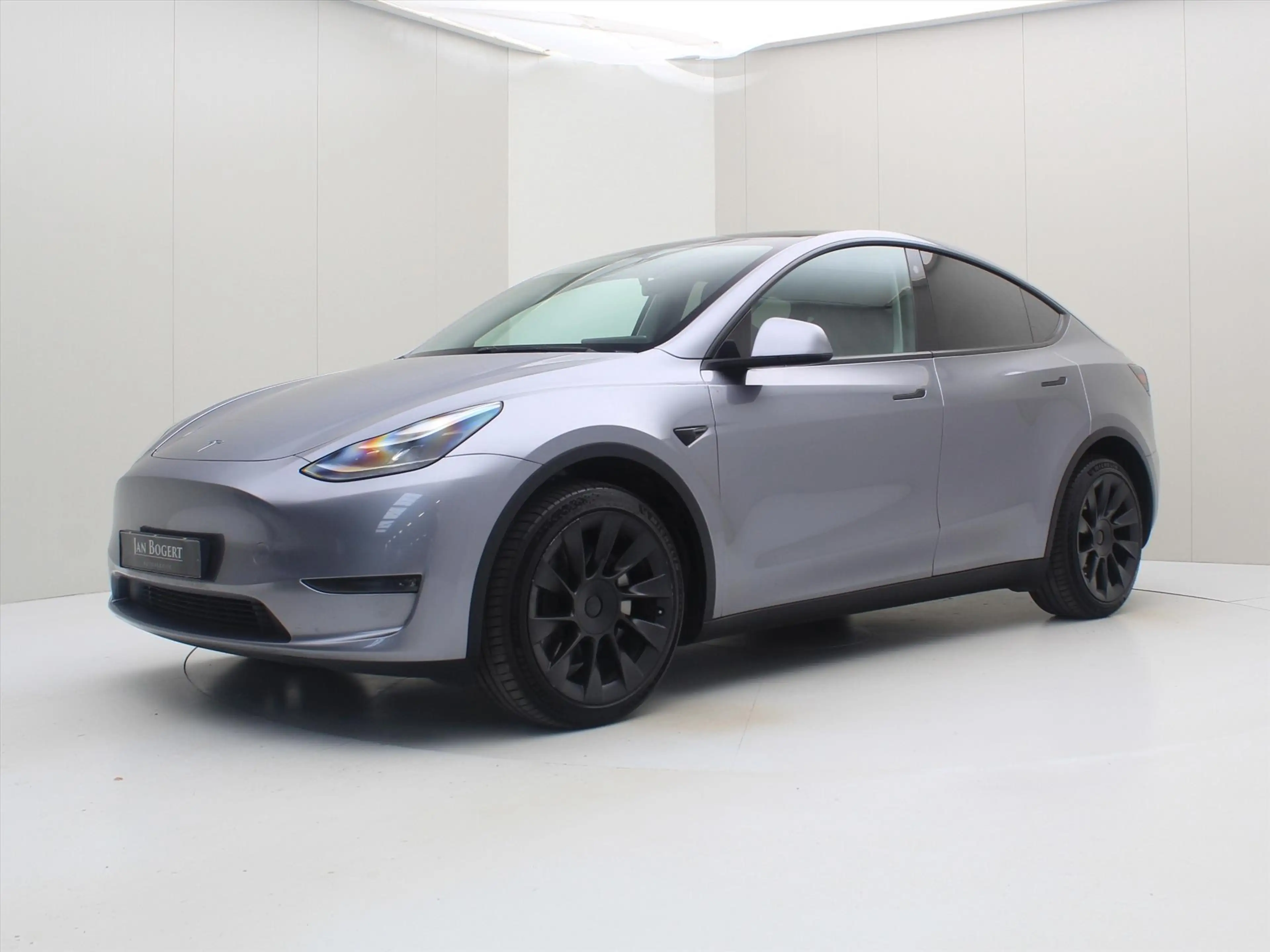 Tesla Model Y Long Range AWD 75kWh 351pk [ AMD RYZEN+ENHANCED AU