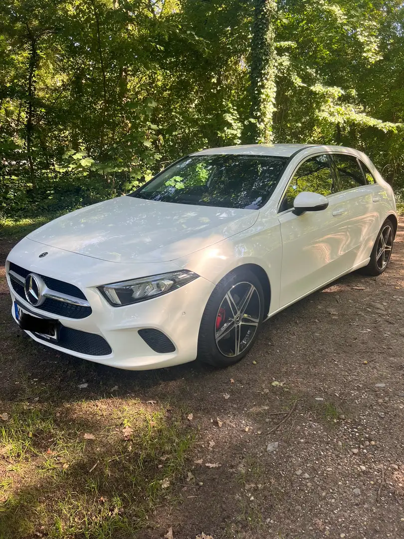Mercedes-Benz A 200 200d 8G-DCT Weiß - 2
