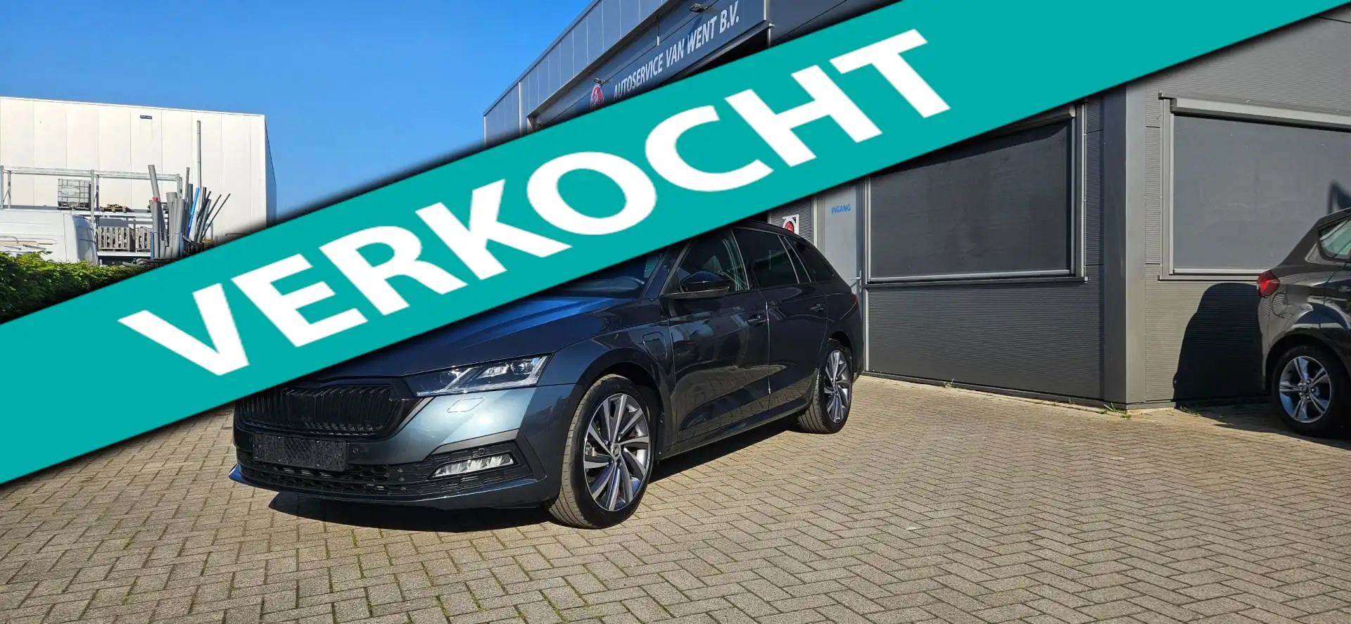 Skoda Octavia Combi 1.4 TSI iV PHEV Business Edition Plus Grijs - 1