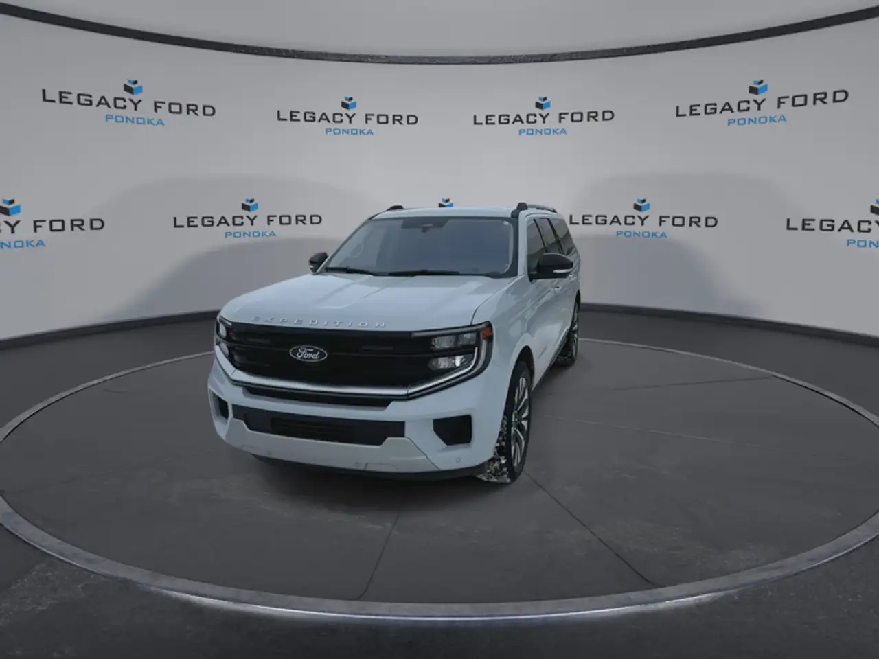 Ford Expedition снимка Ford Expedition