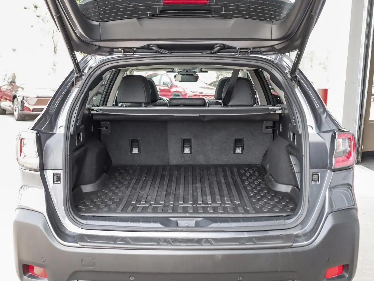 Subaru OUTBACK снимка Subaru OUTBACK