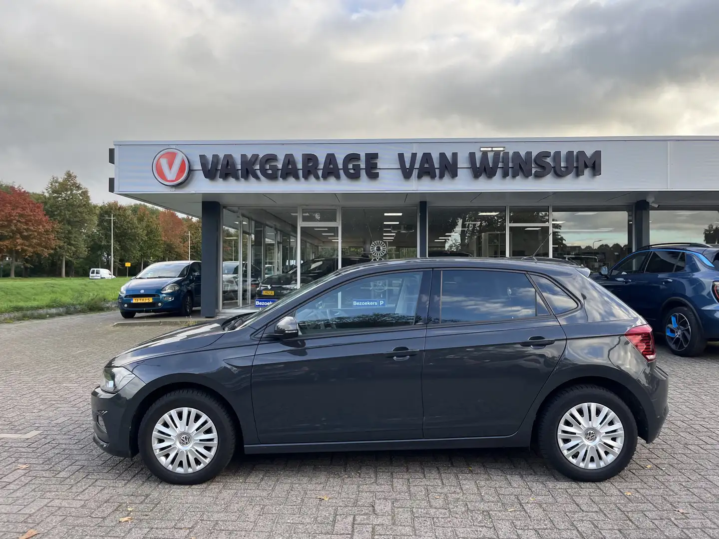 Volkswagen Polo 1.0 TSI Comfortline Business Grijs - 2