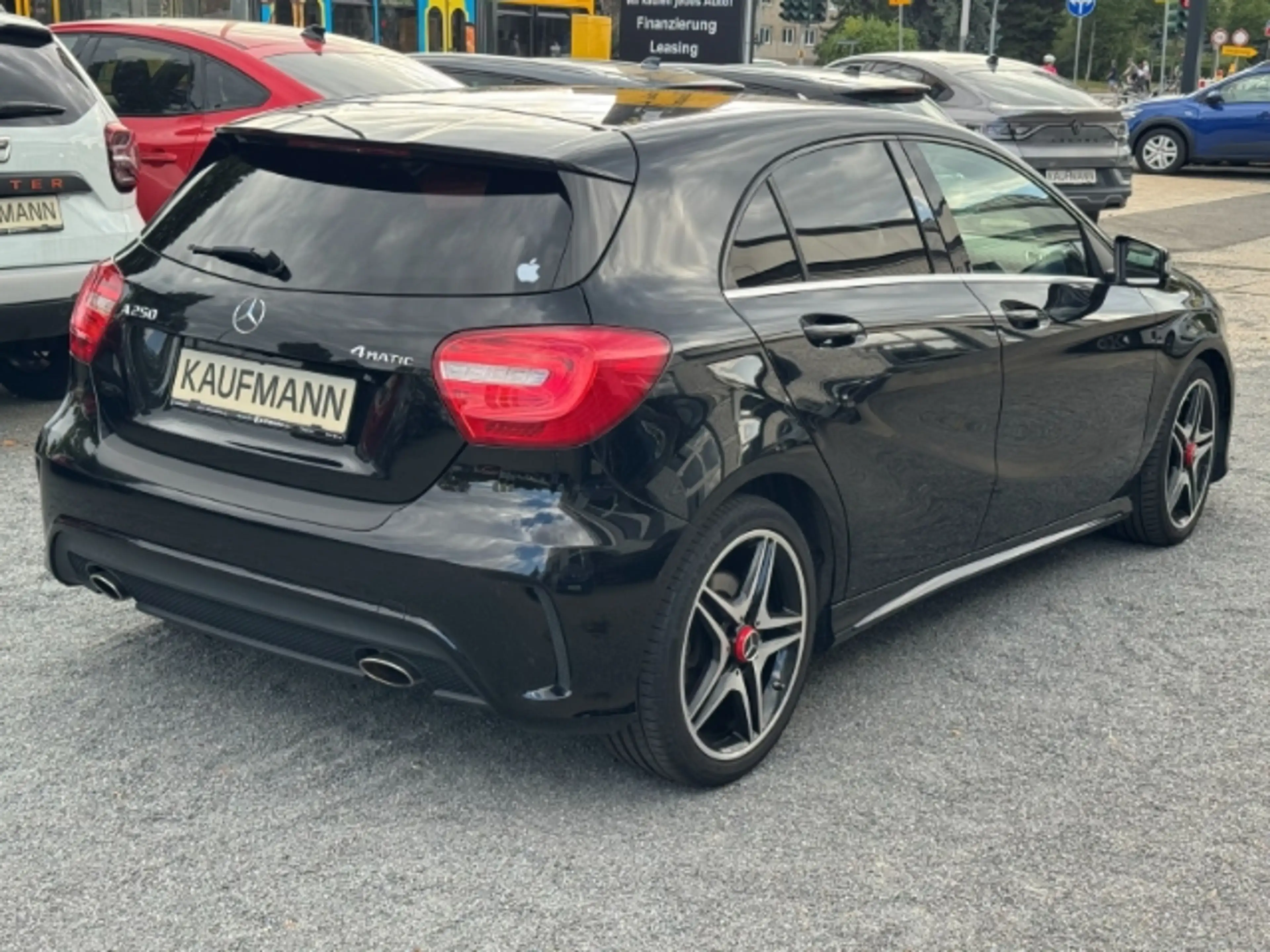 Mercedes-Benz A 250 4Matic Street Style — photo 4