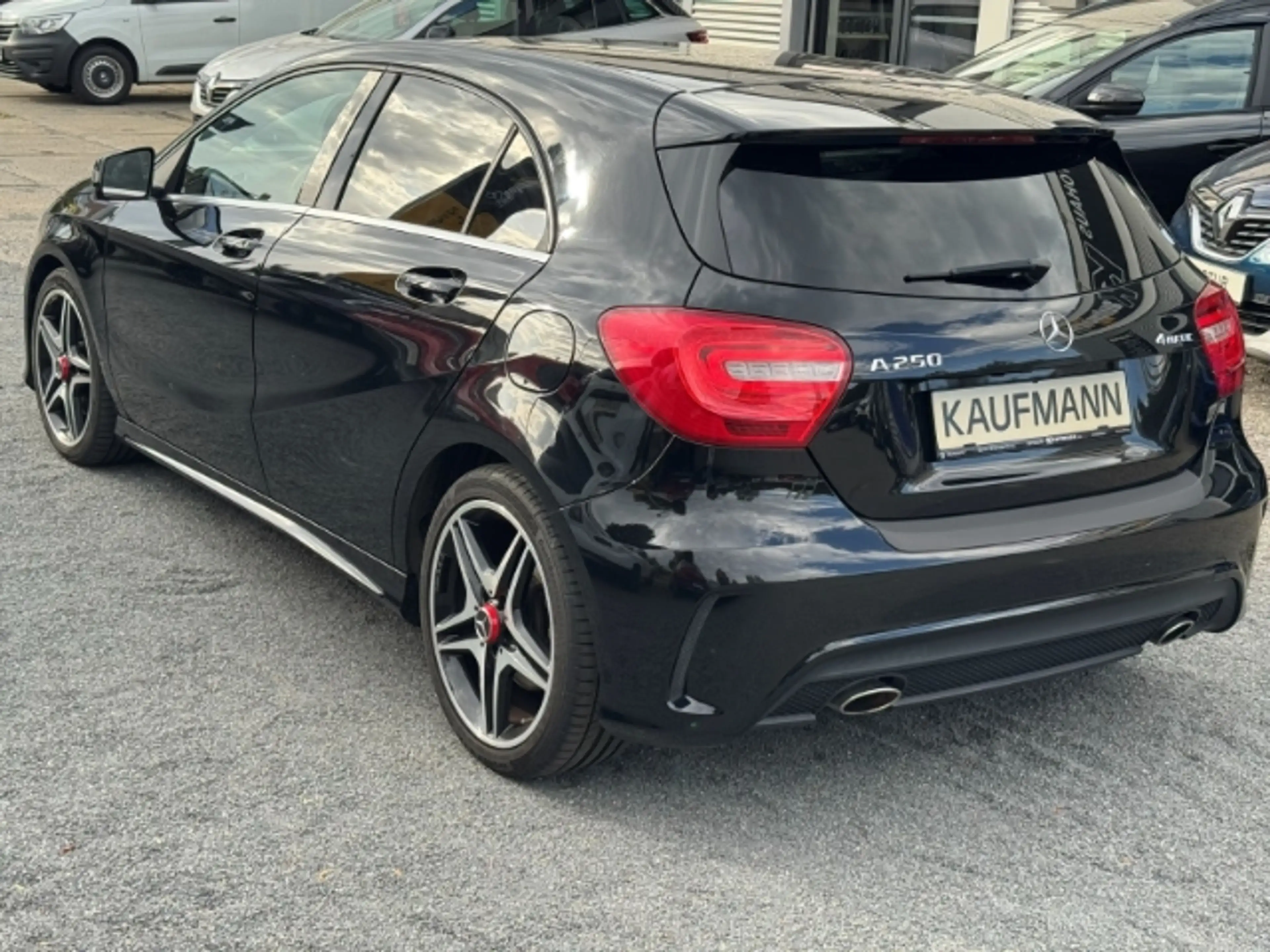 Mercedes-Benz A 250 4Matic Street Style — photo 6