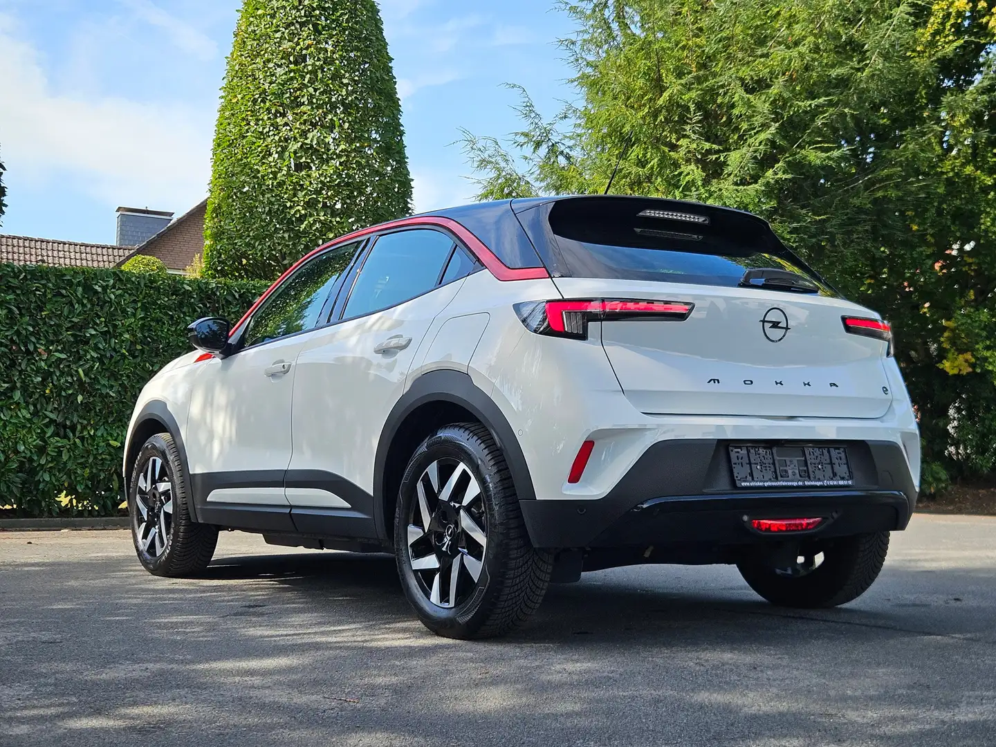 Opel Mokka-E GS NAVI 2xPDC+Kamera Lenk/Sitzheizung 3PH GARANTIE Weiß - 2