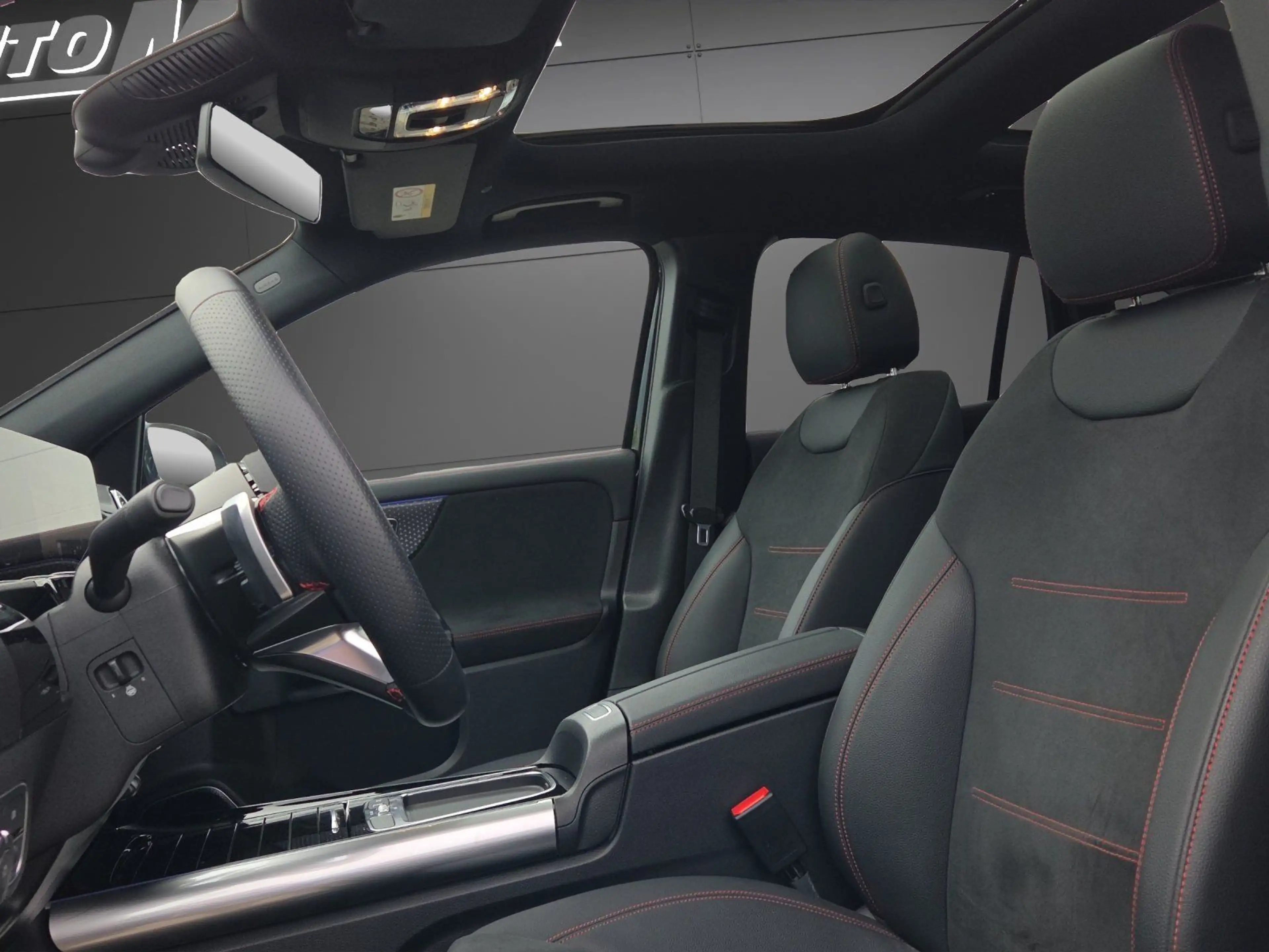 Mercedes-Benz EQA 300 4M AMG PREMIUM+AHK+PANO+FAHRASSI+HUD+360 — photo 8