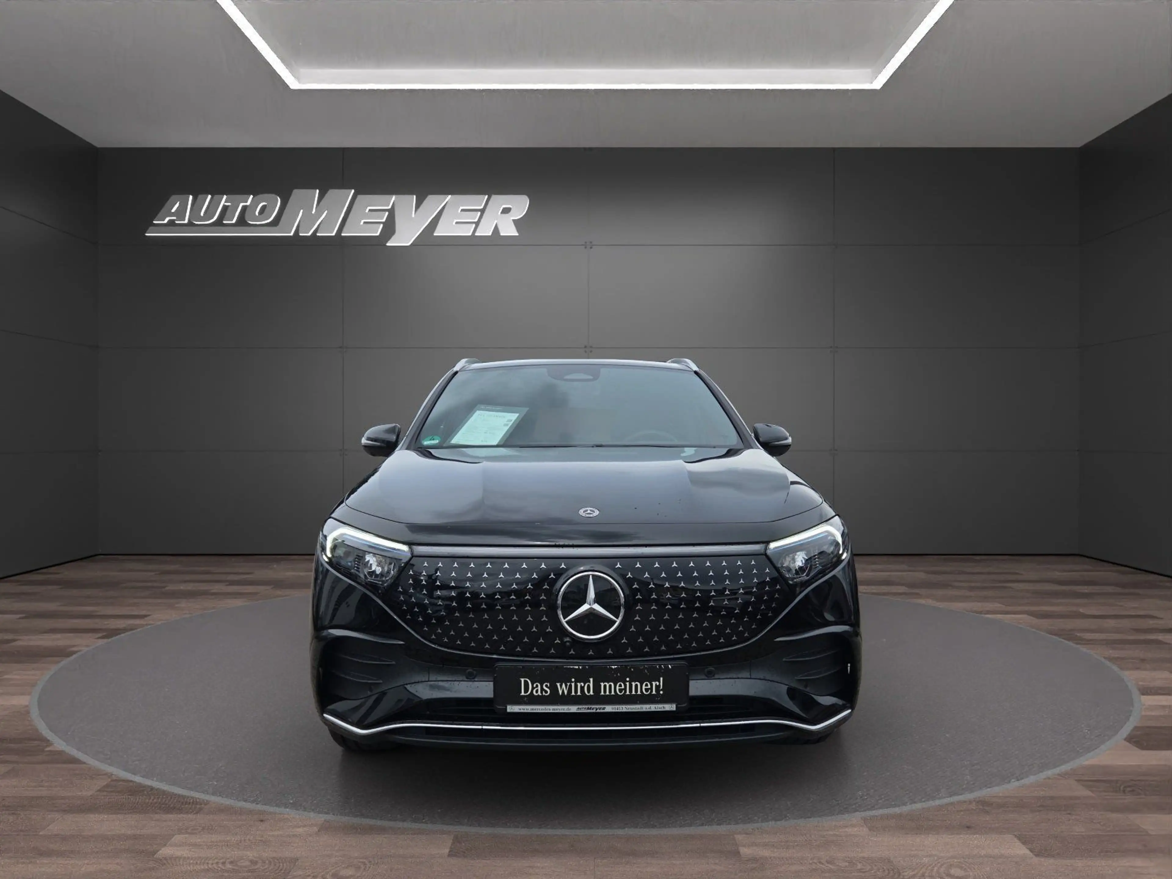 Mercedes-Benz EQA 300 4M AMG PREMIUM+AHK+PANO+FAHRASSI+HUD+360 — photo 3