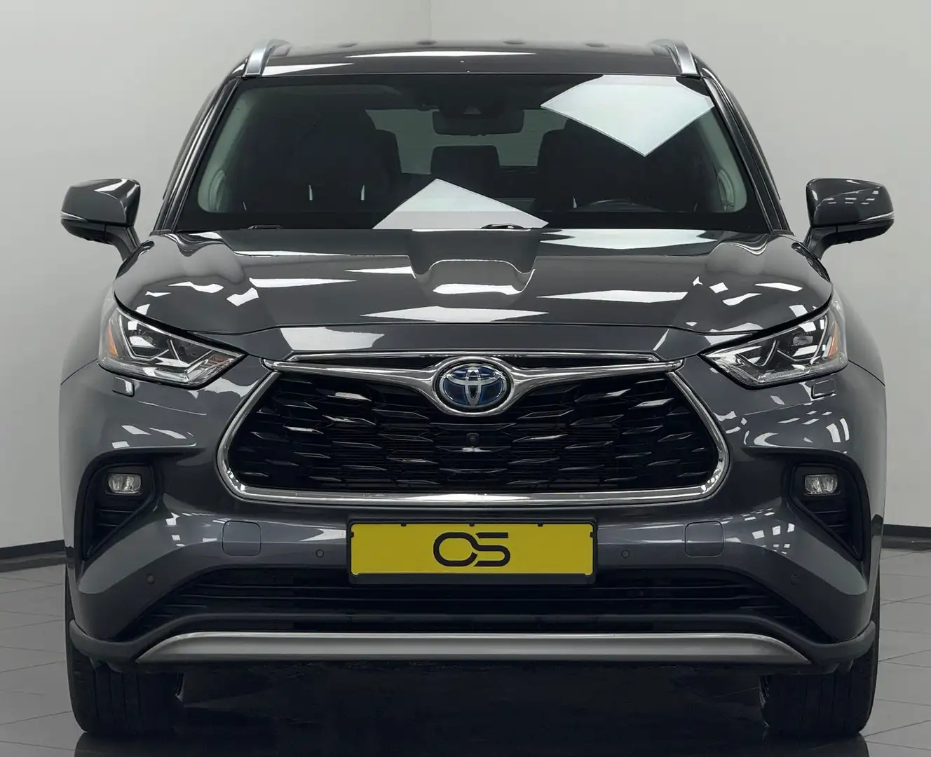 Toyota Highlander Hybrid Luxury AWD LED 360° Leder JBL Серый - 2
