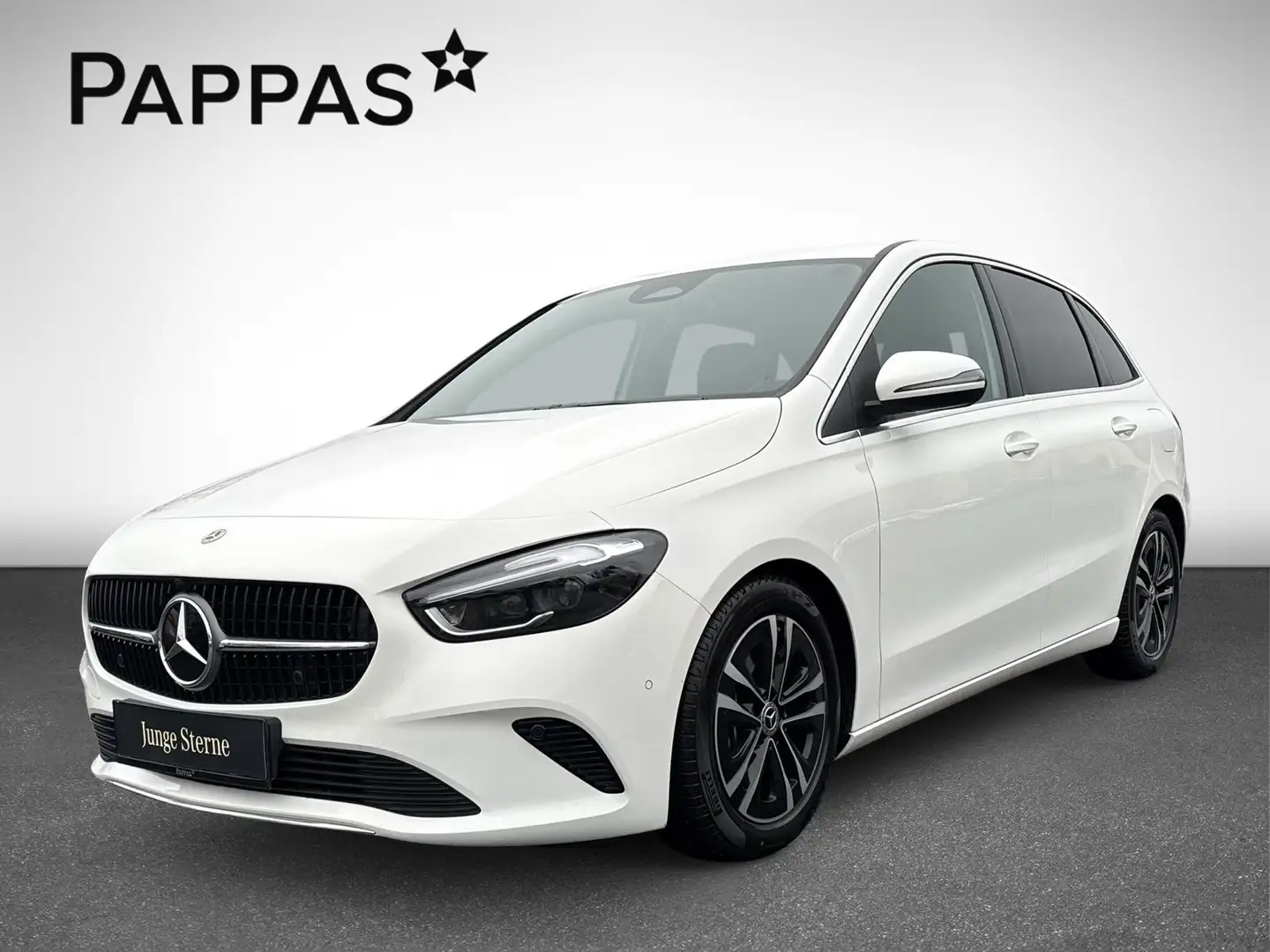 Mercedes-Benz B 180 d Österreich-Edition Cam PTS Navi AUT Wide Weiß - 2