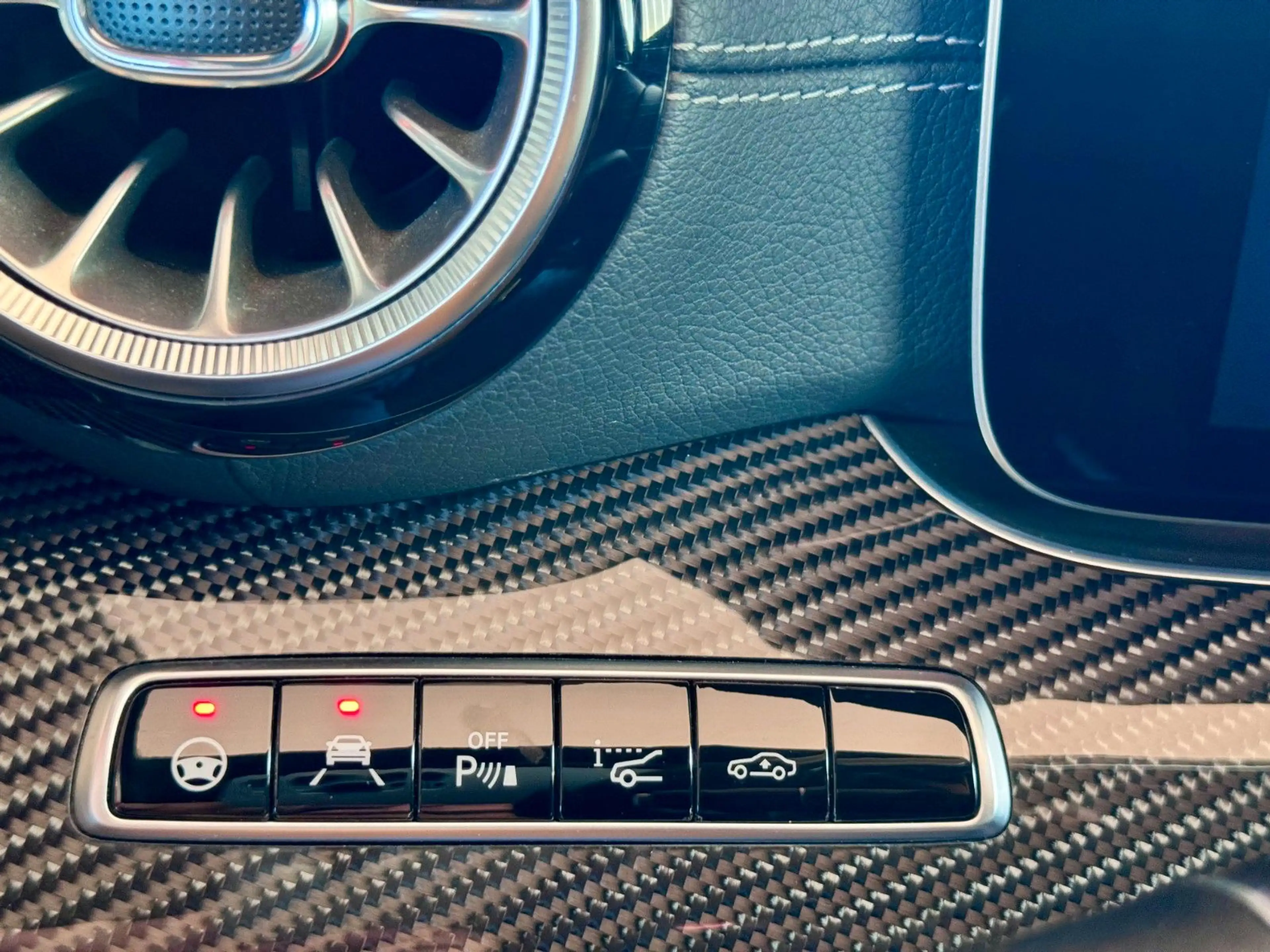 Mercedes-Benz AMG GT 63S 4-trg Performance Distronic Keramic 21 — photo 12