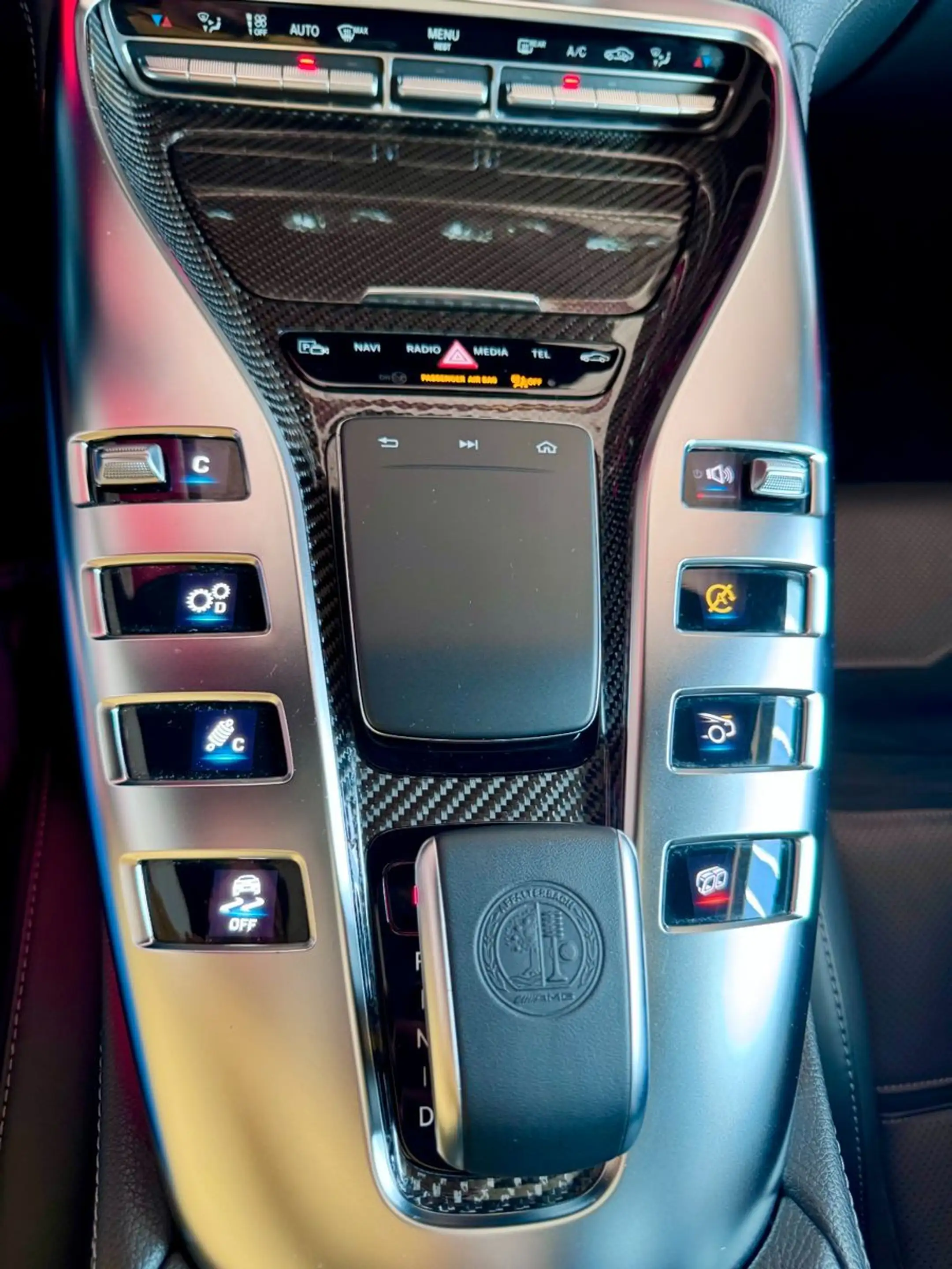 Mercedes-Benz AMG GT 63S 4-trg Performance Distronic Keramic 21 — photo 13