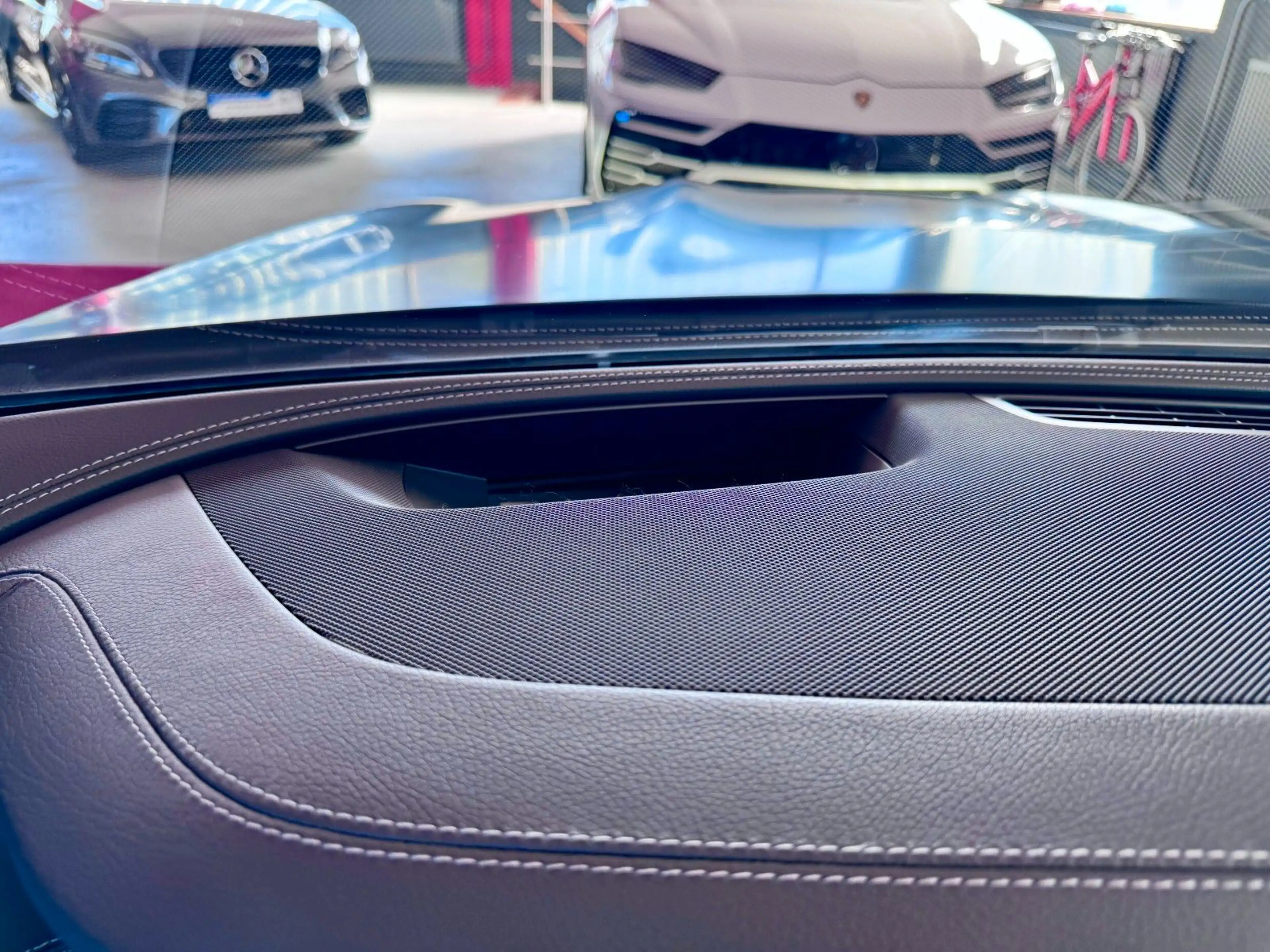 Mercedes-Benz AMG GT 63S 4-trg Performance Distronic Keramic 21 — photo 14