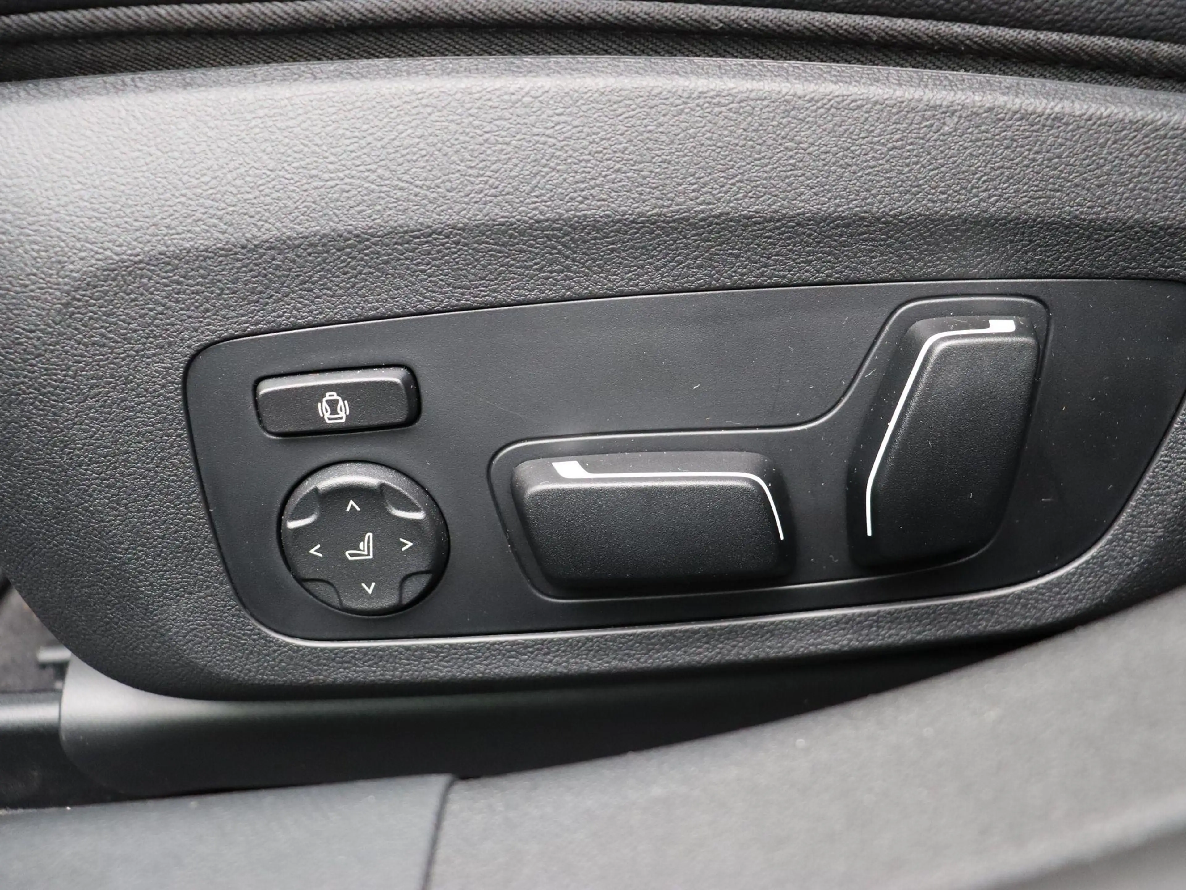 BMW i4 eDrive40 M Sport Edition | M Sportpakket Pro | SoH — photo 15