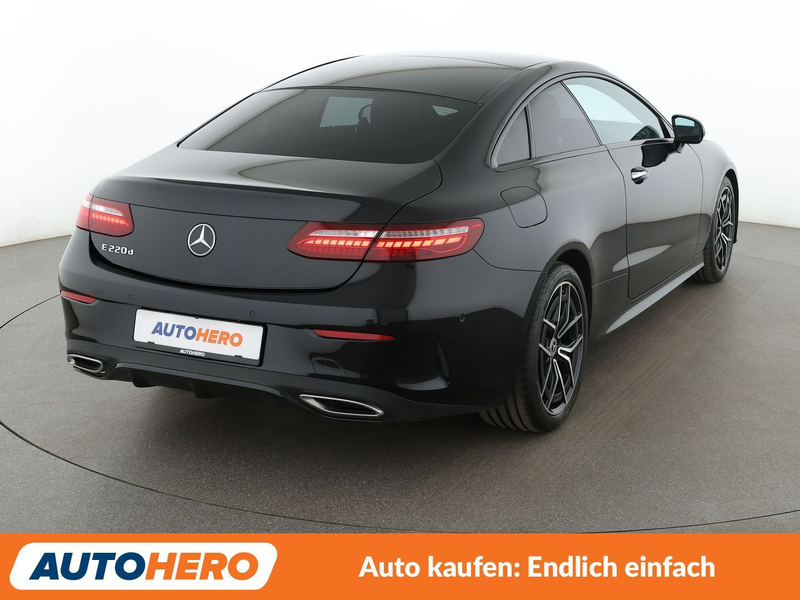 Mercedes-Benz E 220 d AMG Line Aut.*NAVI*PDC*TEMPO*SHZ* — photo 6