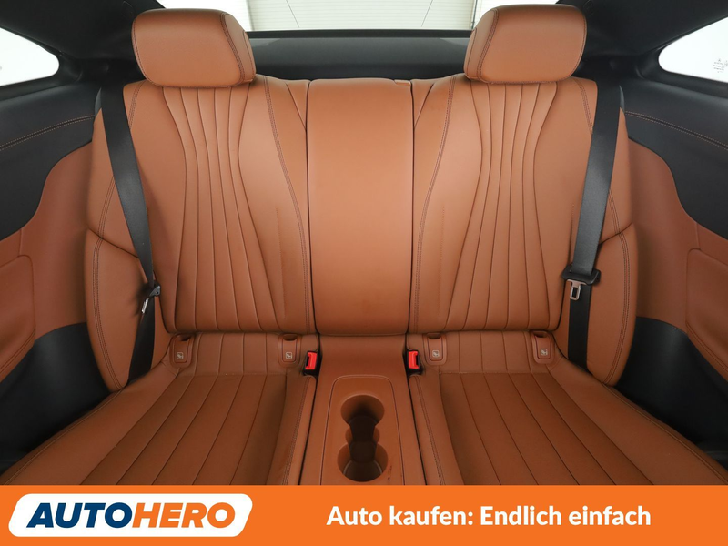 Mercedes-Benz E 220 d AMG Line Aut.*NAVI*PDC*TEMPO*SHZ* — photo 15