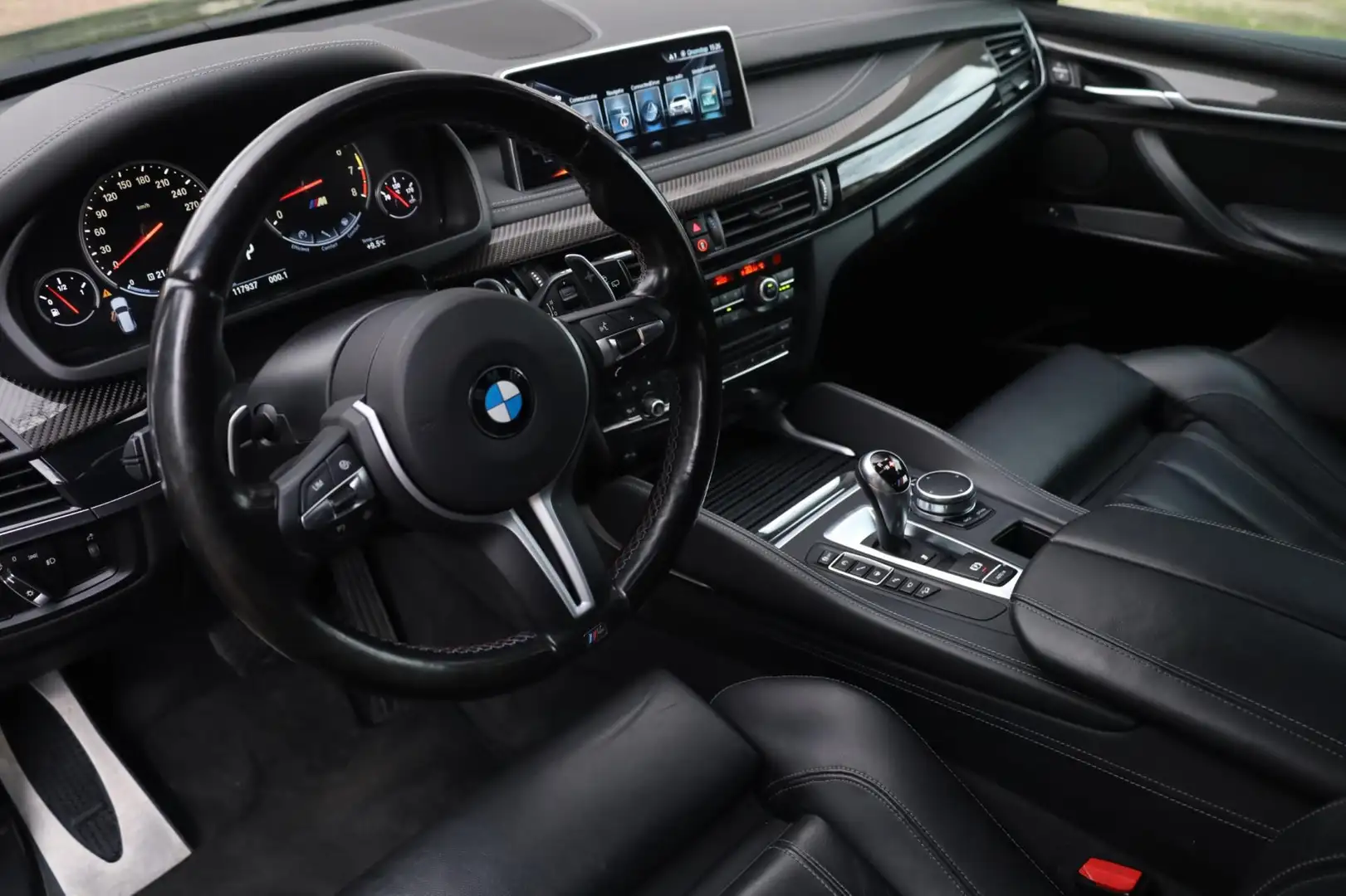 BMW X5 M 575PK V8 Aut. | Carbon Pakket | Panorama | Kuipsto Zwart - 2