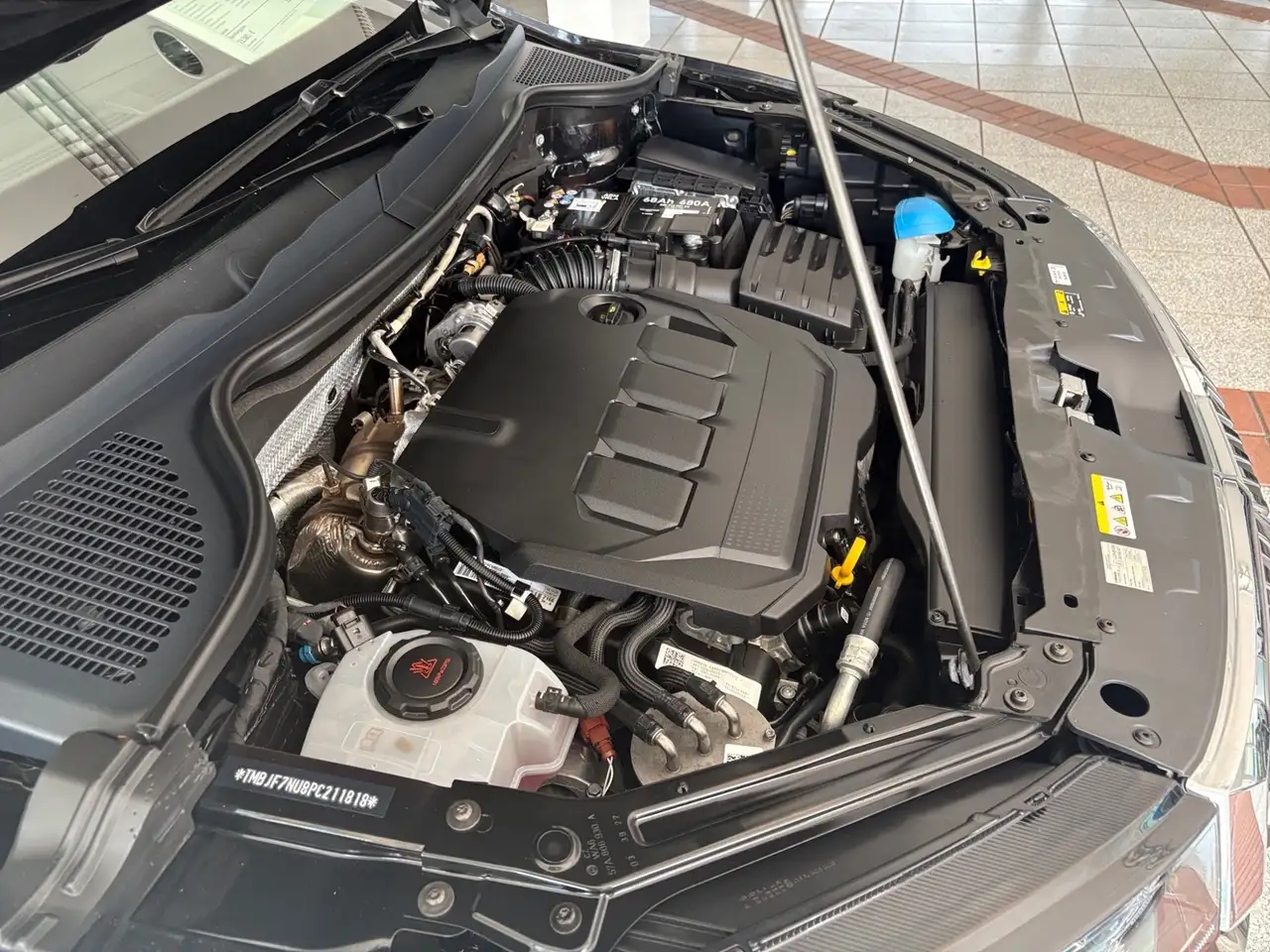 Skoda Karoq AMBITION 2.0 TDI 115PS DSG +AHK+LED+ACC+RKAM+VIRT, миниатюра 23