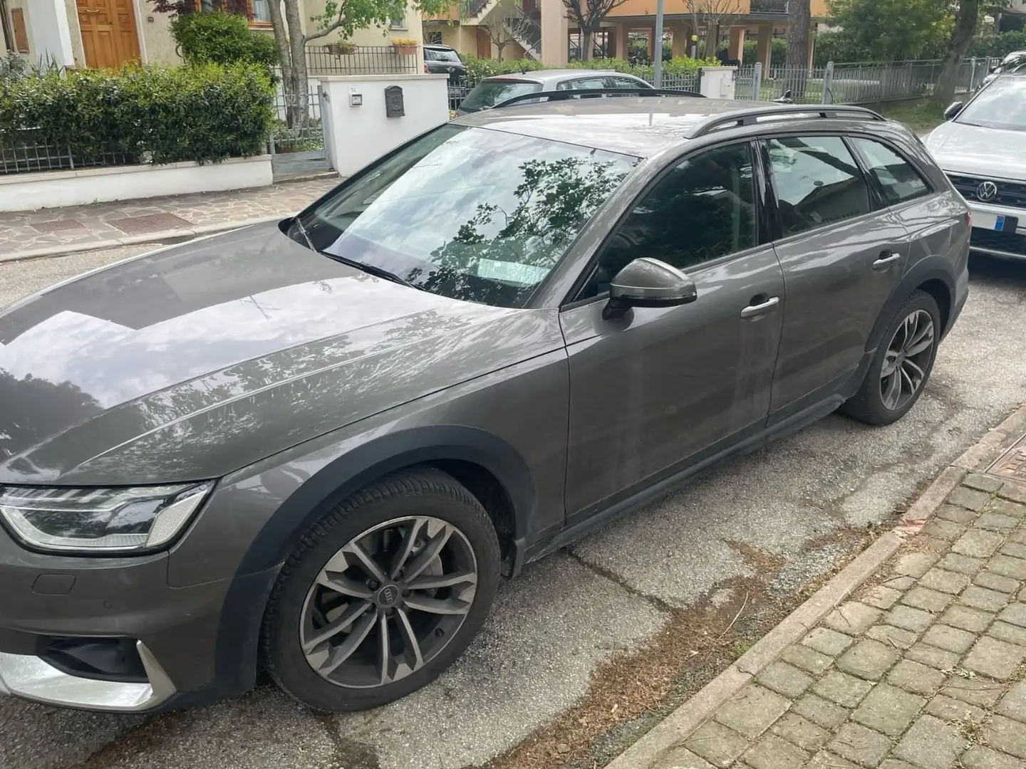 Audi A4 allroad A4 Allroad 40 2.0 tdi mhev quattro 204cv s-tronic Grigio - 2
