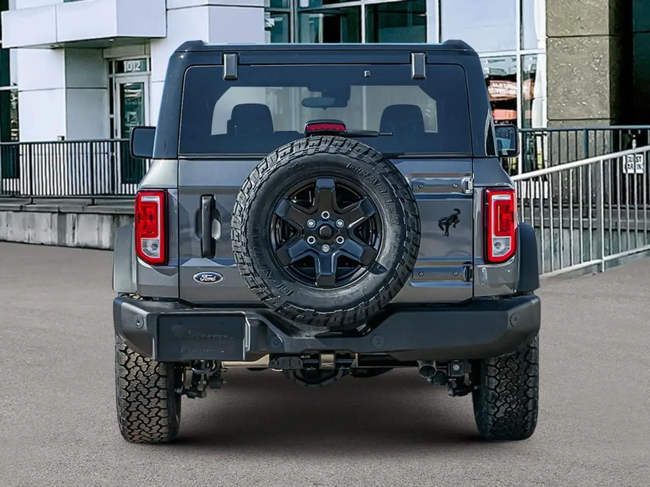 Ford Bronco photo Ford Bronco
