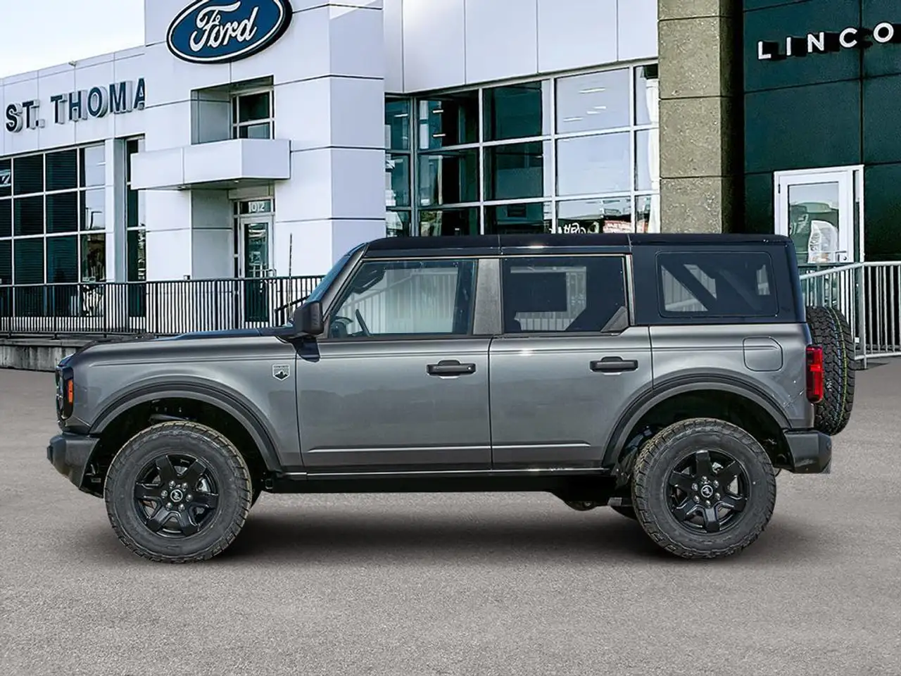 Ford Bronco photo Ford Bronco
