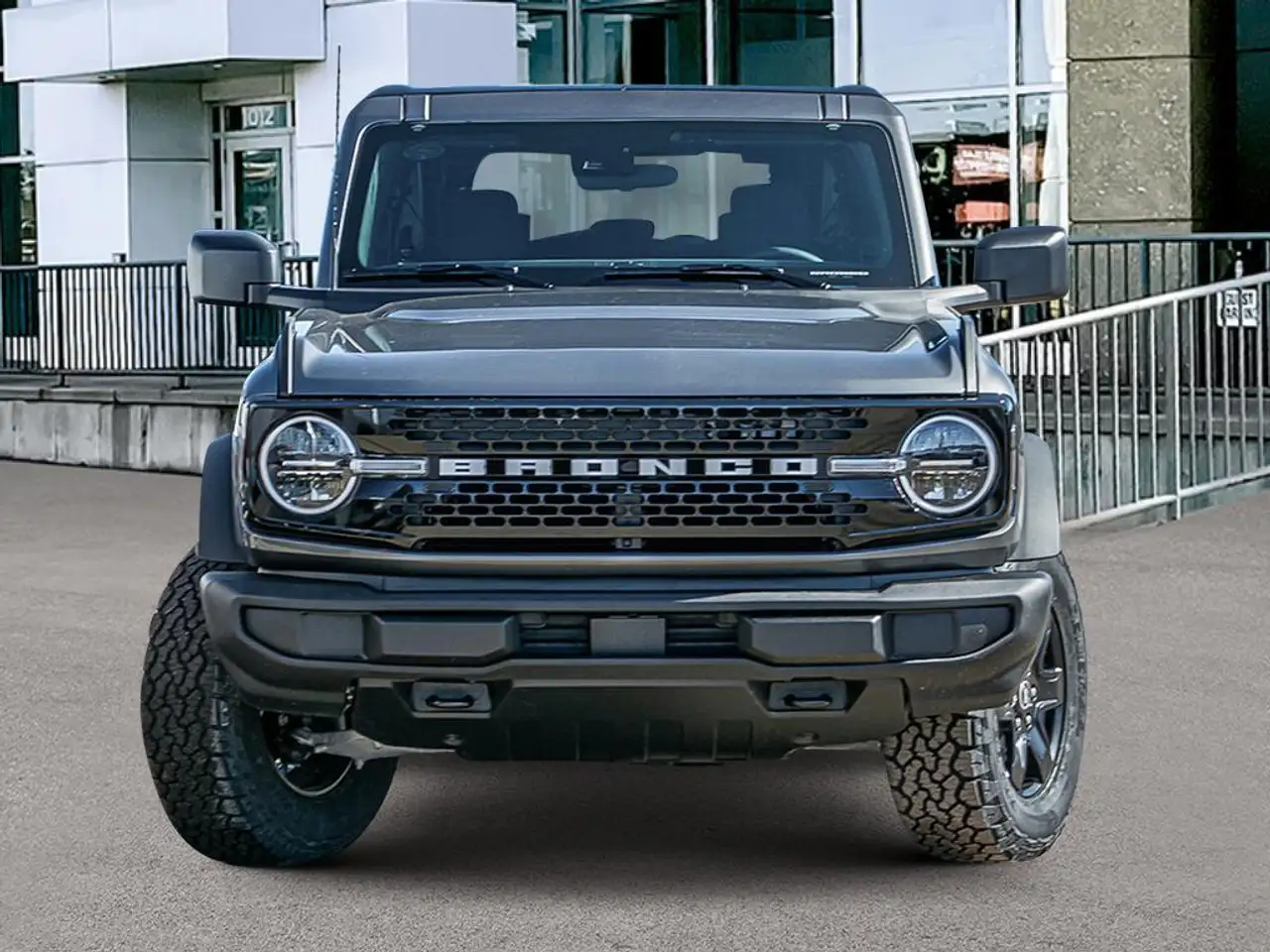 Ford Bronco photo Ford Bronco
