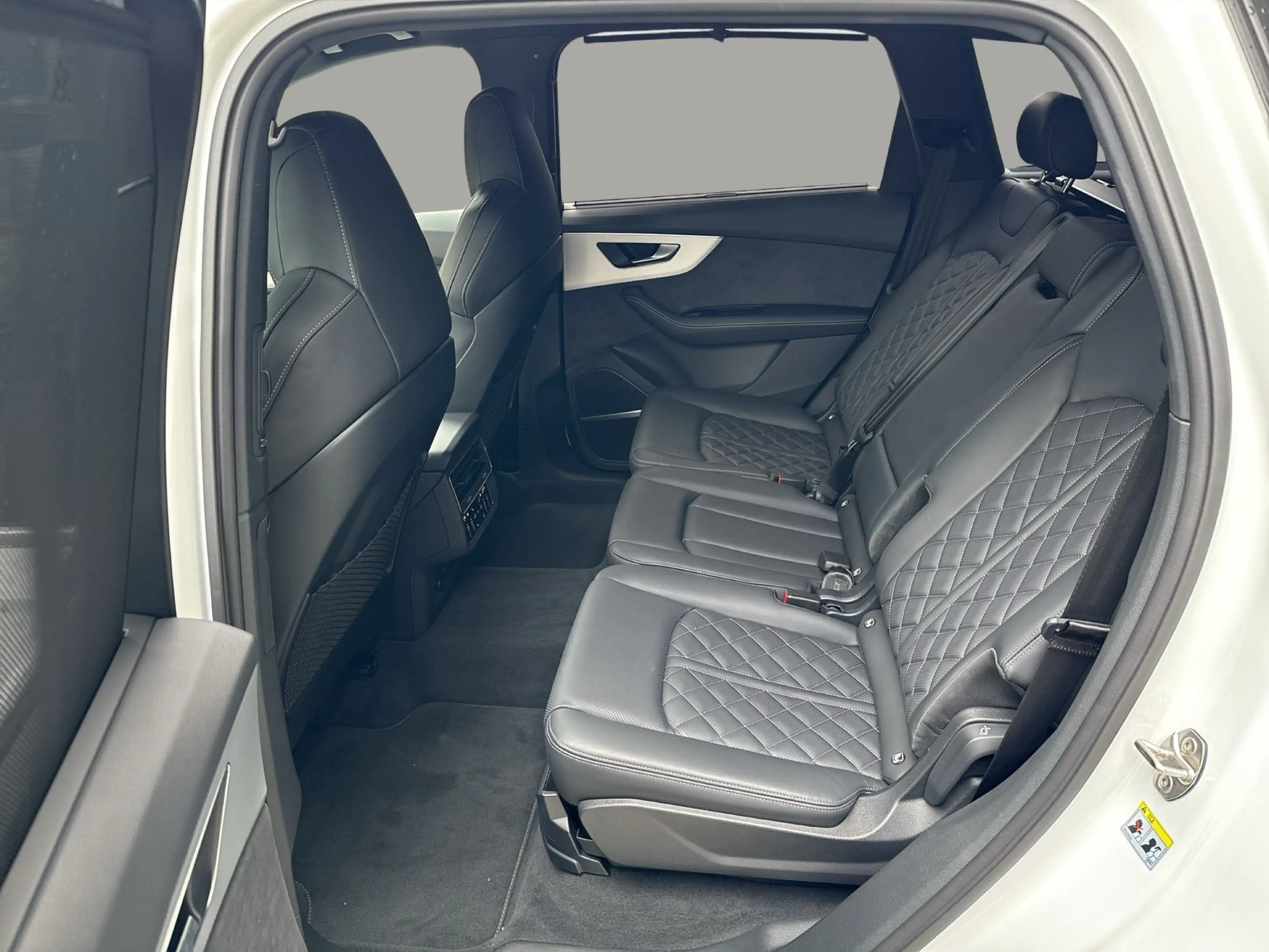Audi SQ7 quattro PANO B&O AHK 360CAM HDMATRIX HEAD-UP — photo 10
