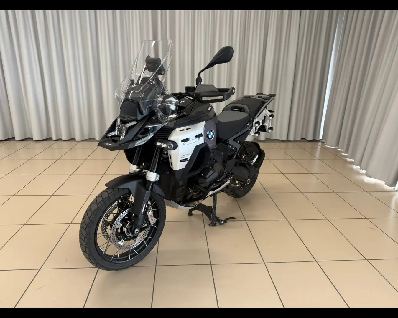 BMW Adventure Nero - 1