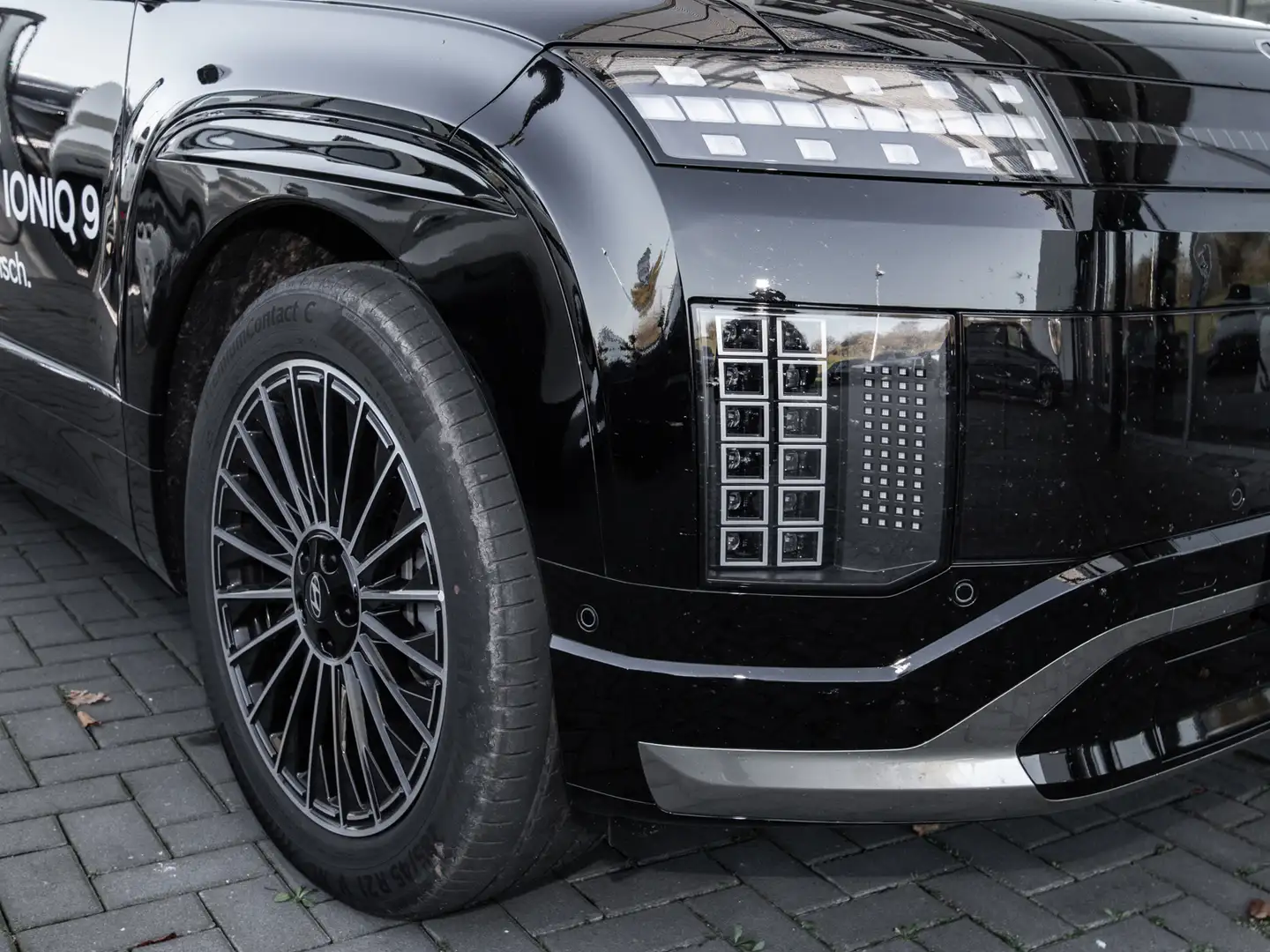 Hyundai IONIQ 9 Einzelsitze*MATRIX*HEAD-UP*PANO*BOSE* Noir - 2