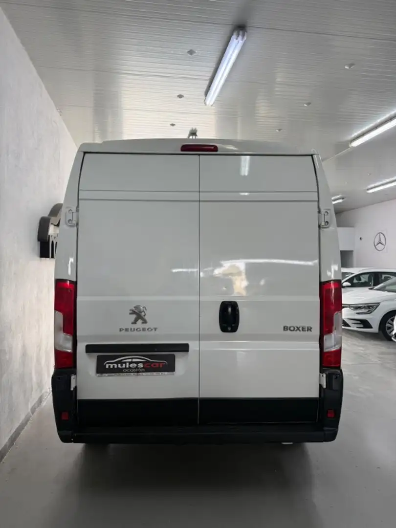 Peugeot Boxer Furgón 2.2BlueHDI 335 L3H2 S&S 140 Blanco - 2