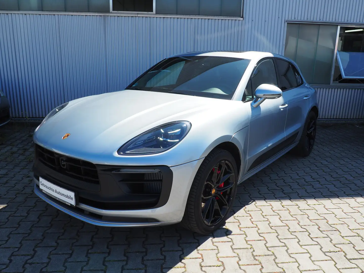 Porsche Macan GTS PDK/Bose/ACC/Sitzbel./Chrono/Sport AGA/Por. Ap Silber - 2