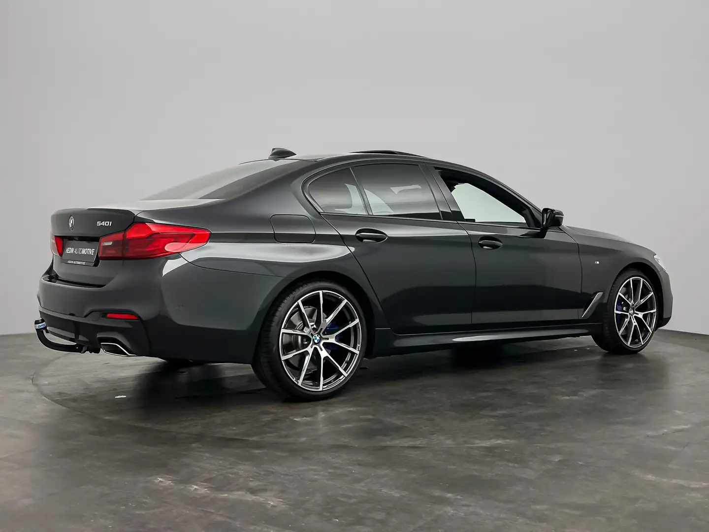 BMW 540 5-serie sedan 540i High Executive Edition | Active Grau - 2