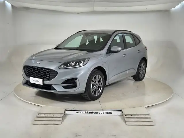 Ford Kuga main image