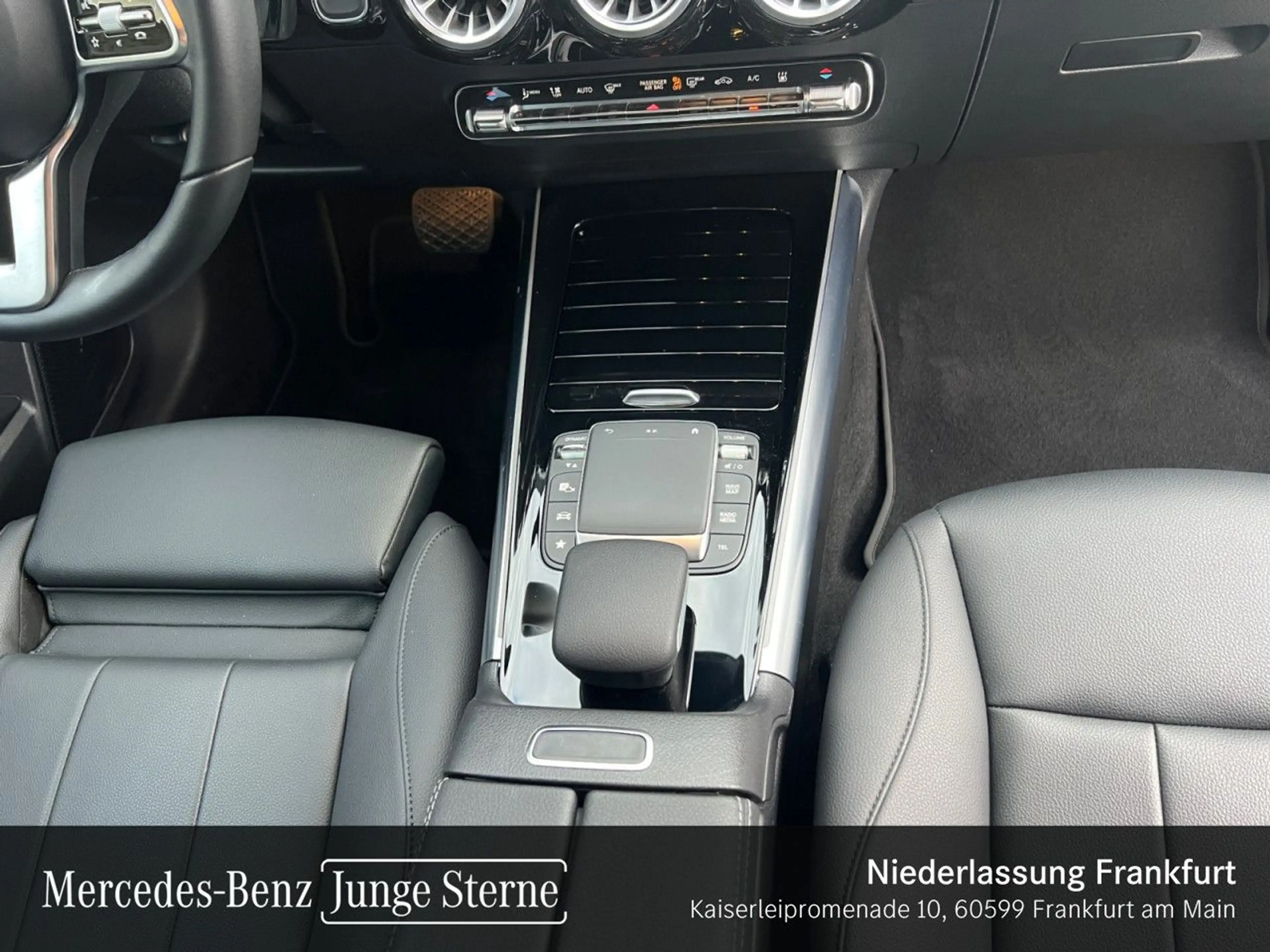 Mercedes-Benz EQA 250 PROG+PLUS-PAKET+AHK+KAMERA+EDW+KEYLESS — photo 13