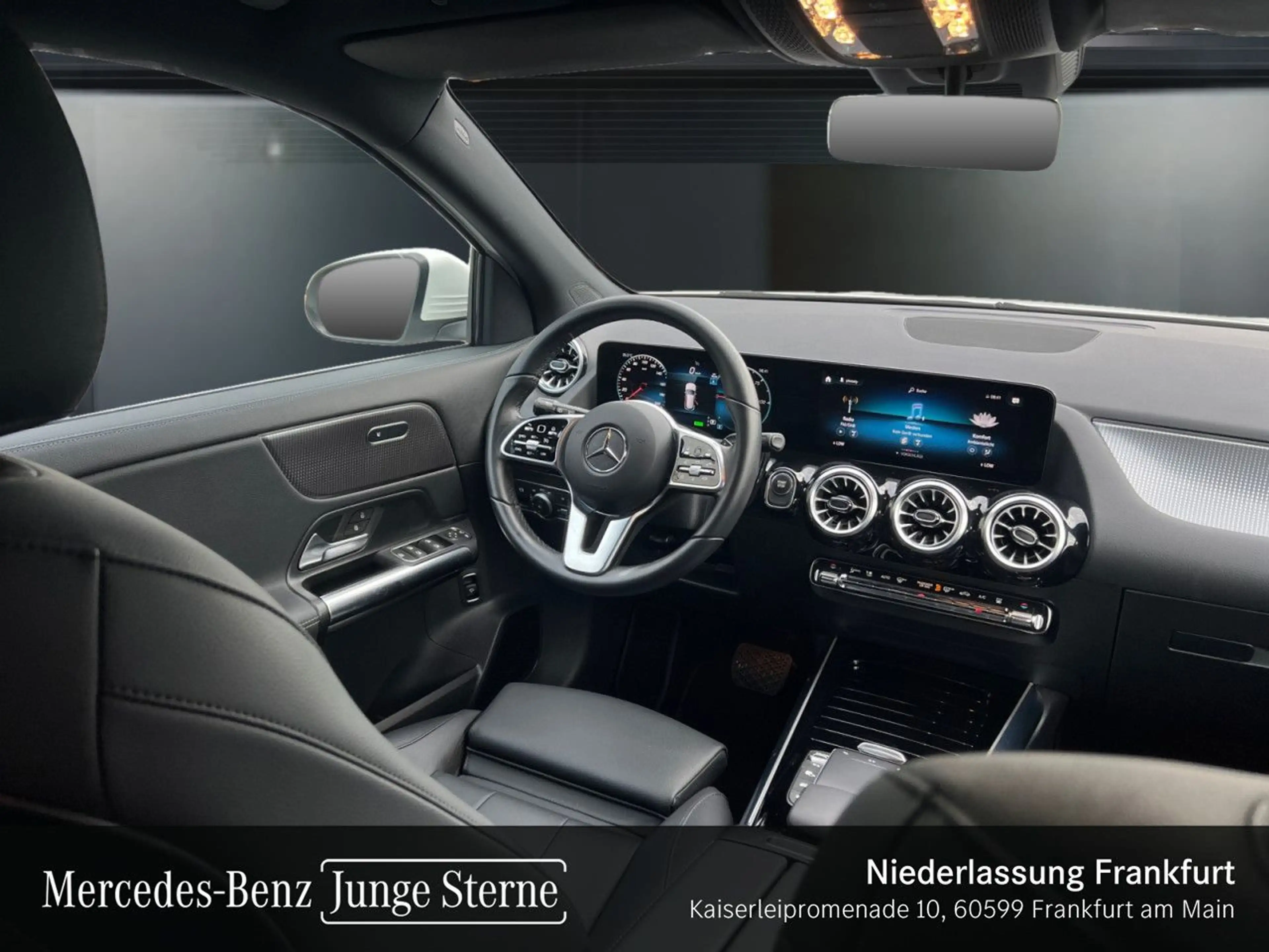 Mercedes-Benz EQA 250 PROG+PLUS-PAKET+AHK+KAMERA+EDW+KEYLESS — photo 14
