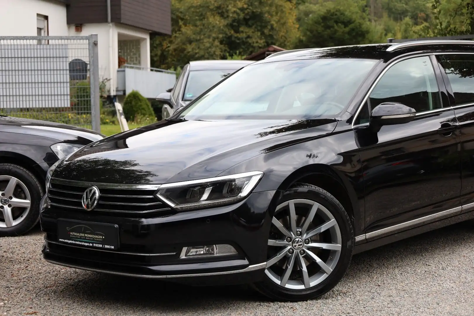 Volkswagen Passat Variant Passat 2.0 TDI DSG Variant Highline/AHK/ACC/NAVI Schwarz - 2
