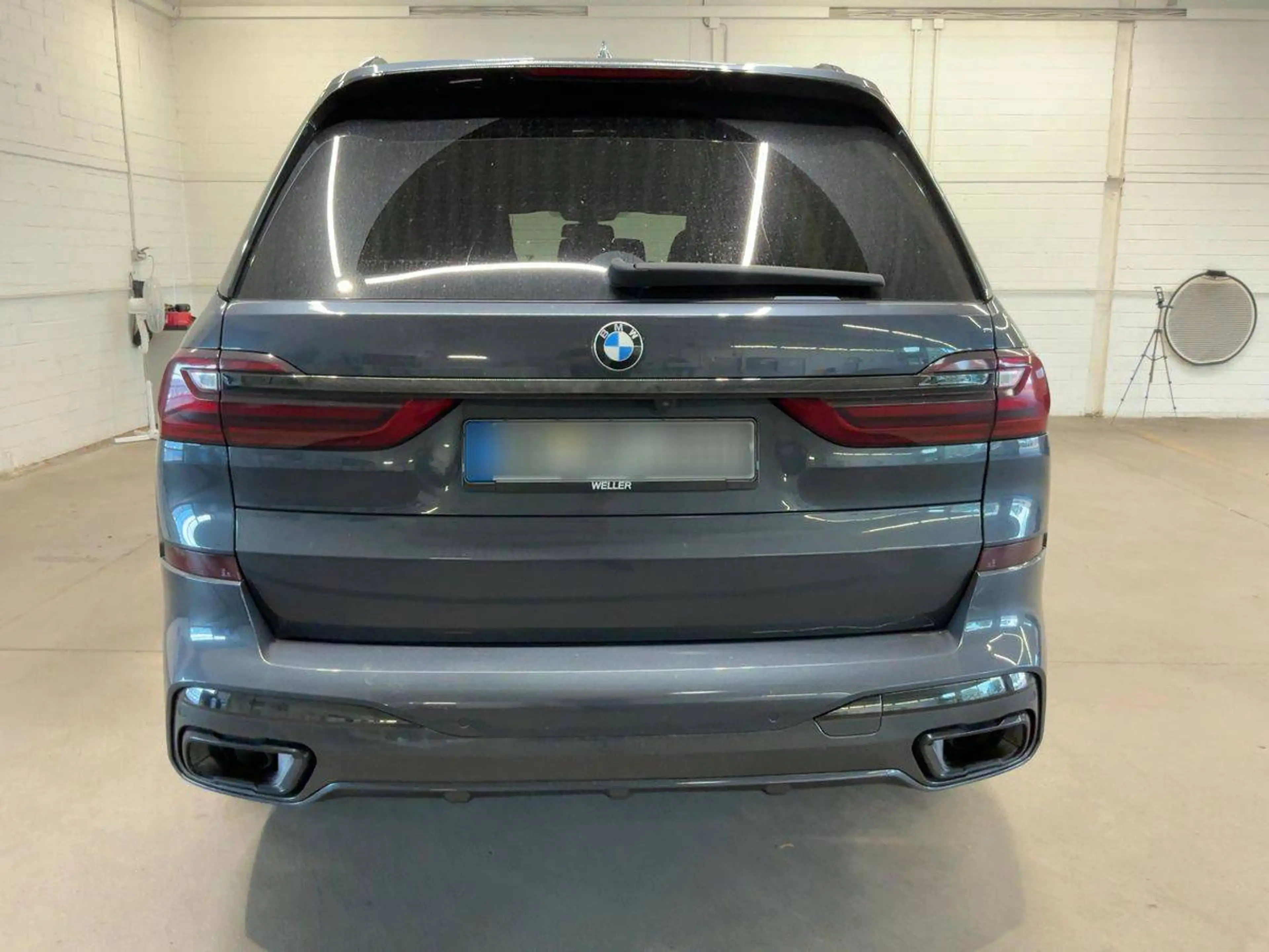 BMW X7 xDrive 40 d M Sport — photo 4