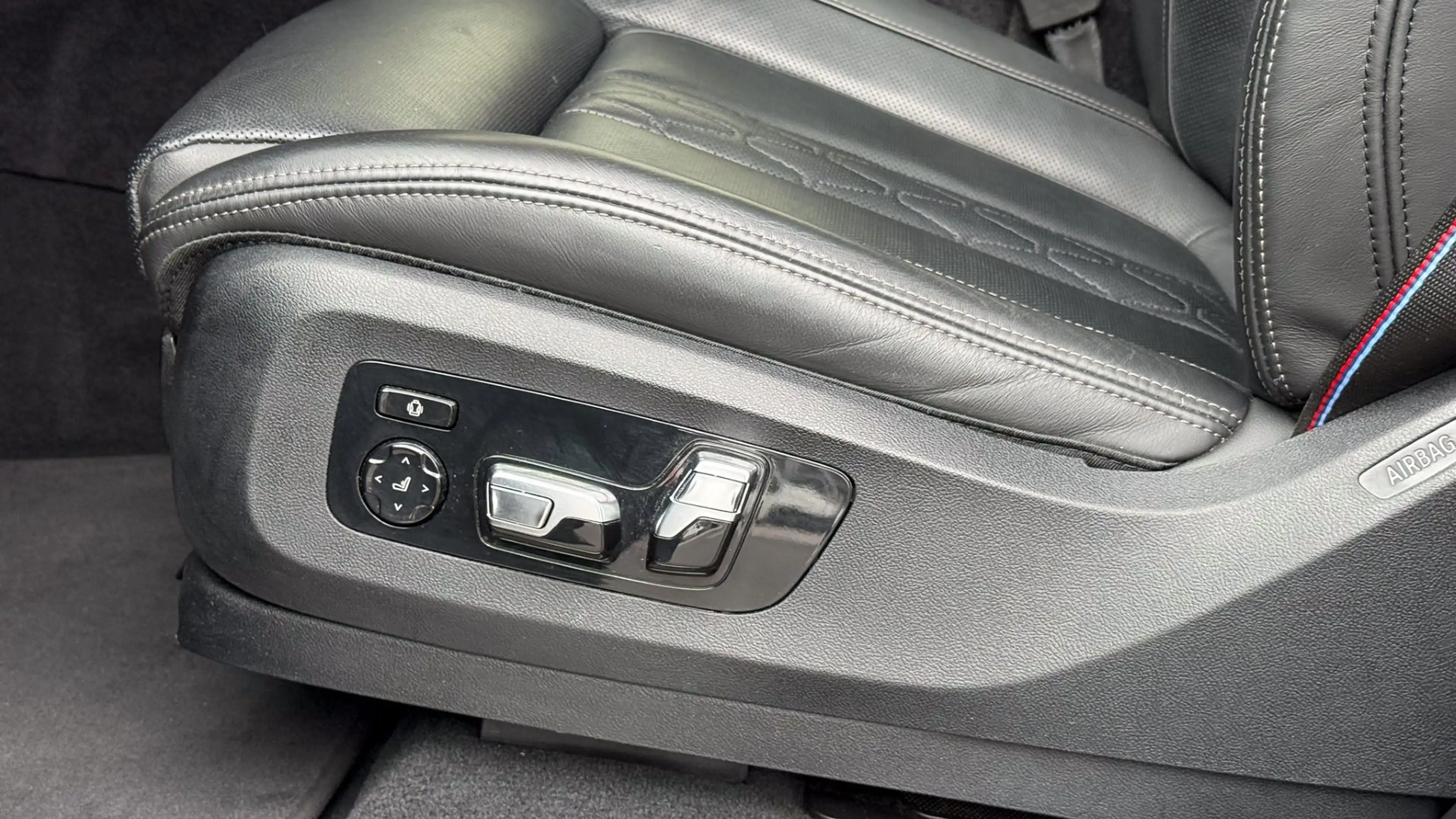 BMW X5 xDrive40d M-Sportpaket Pro — photo 15