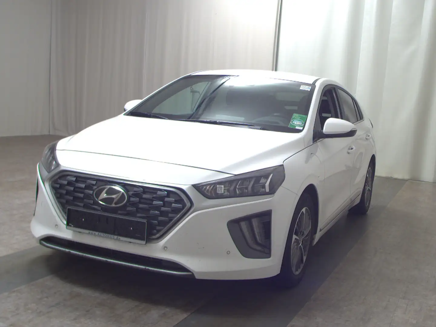 Hyundai IONIQ 1.6 GDI Hybrid Navi LED RFK ACC Shz Weiß - 2
