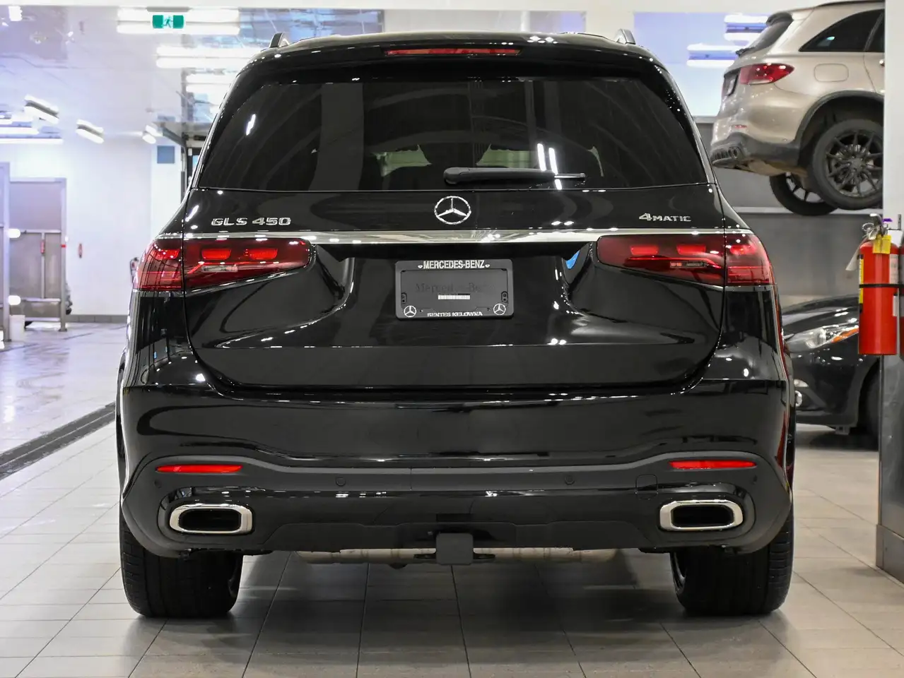 Mercedes-Benz GLS снимка Mercedes-Benz GLS
