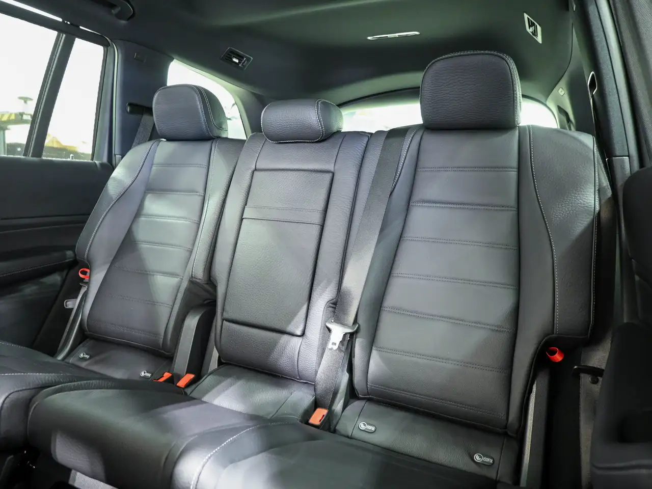 Mercedes-Benz GLS снимка Mercedes-Benz GLS